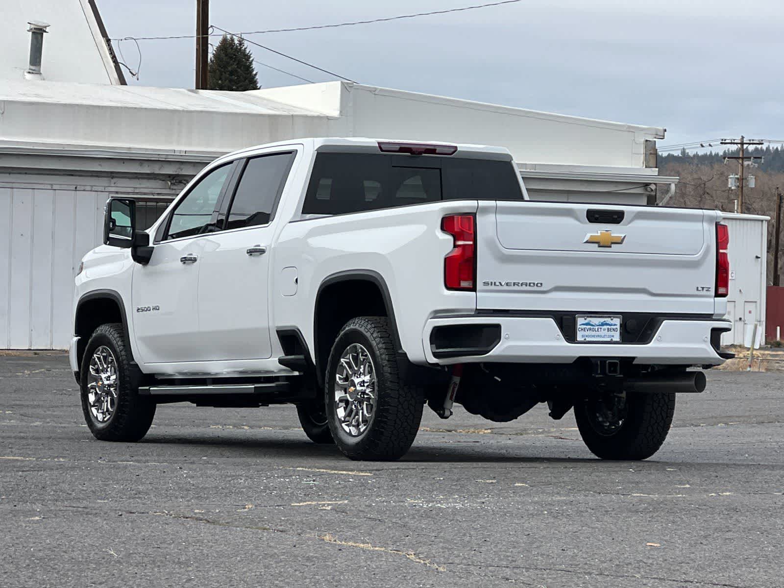 Thumbnail: 2026 Chevrolet Silverado 2500 - 6