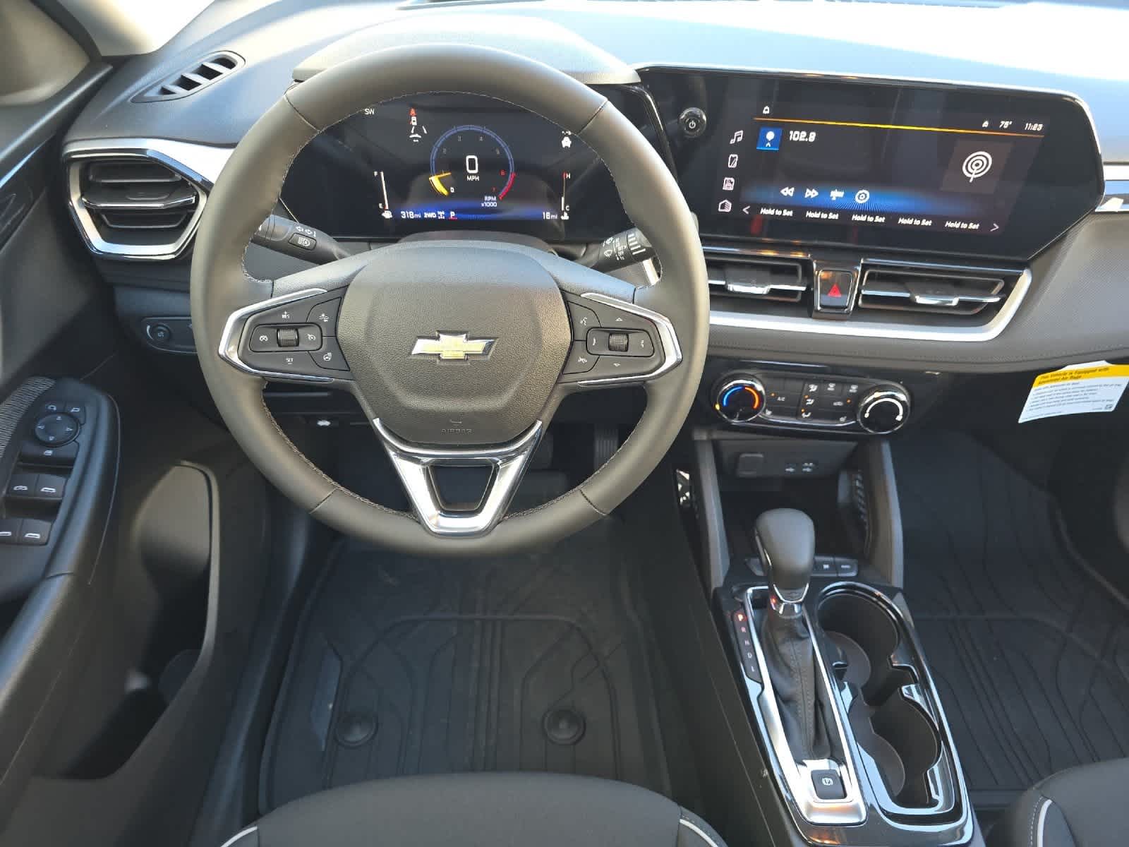 Thumbnail: 2026 Chevrolet TrailBlazer - 14