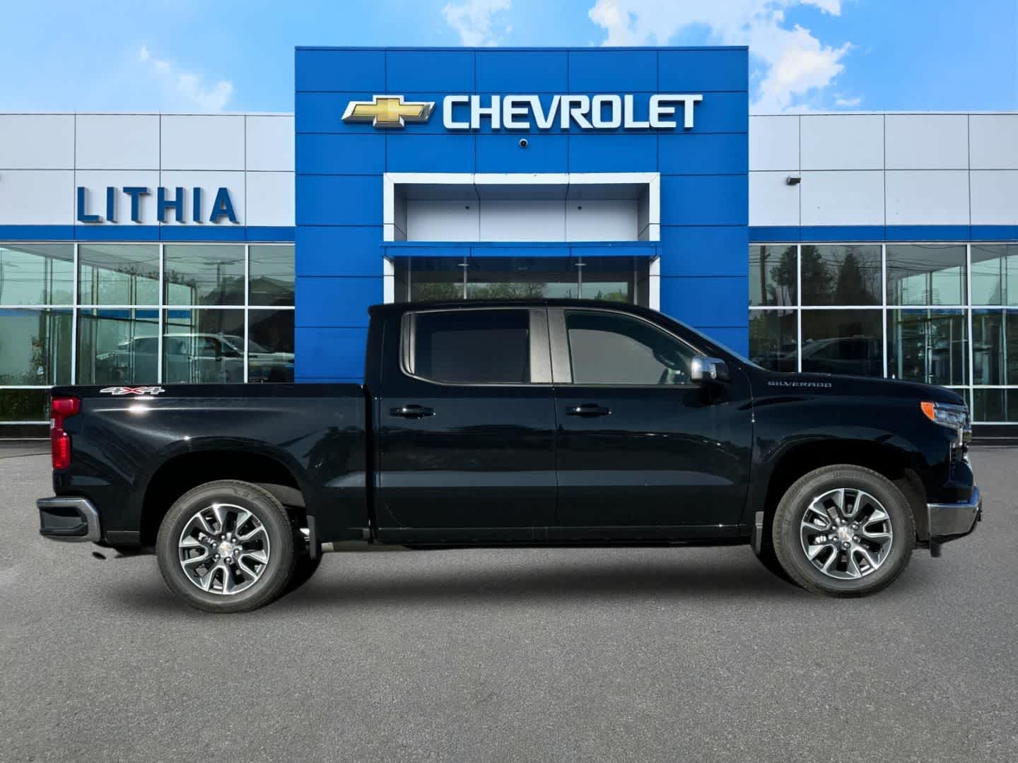 Thumbnail: 2026 Chevrolet Silverado 1500 - 8