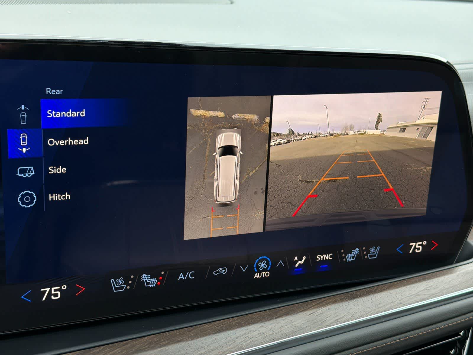 Thumbnail: 2026 Chevrolet Suburban - 22