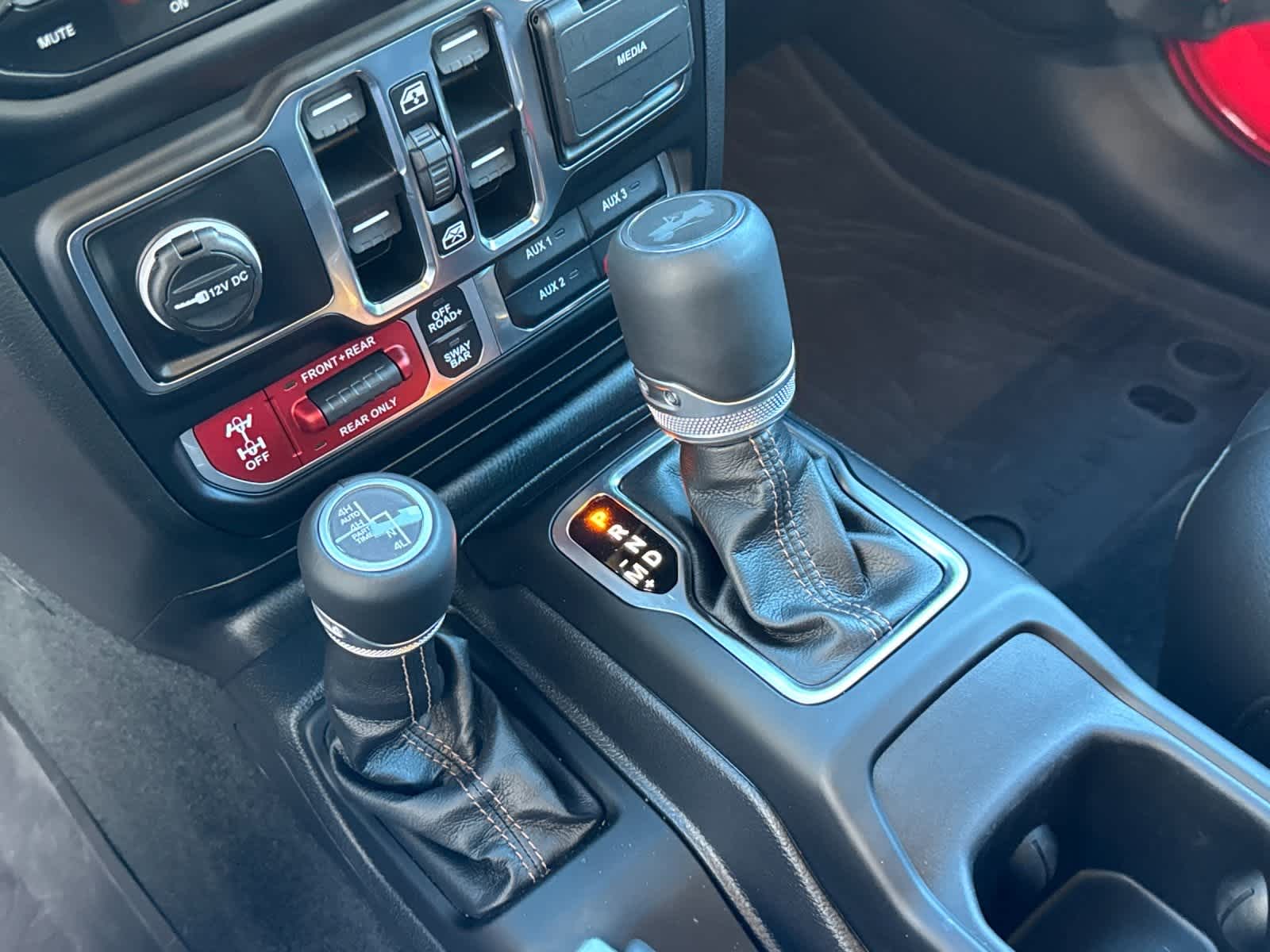 Thumbnail: 2023 Jeep Wrangler - 22