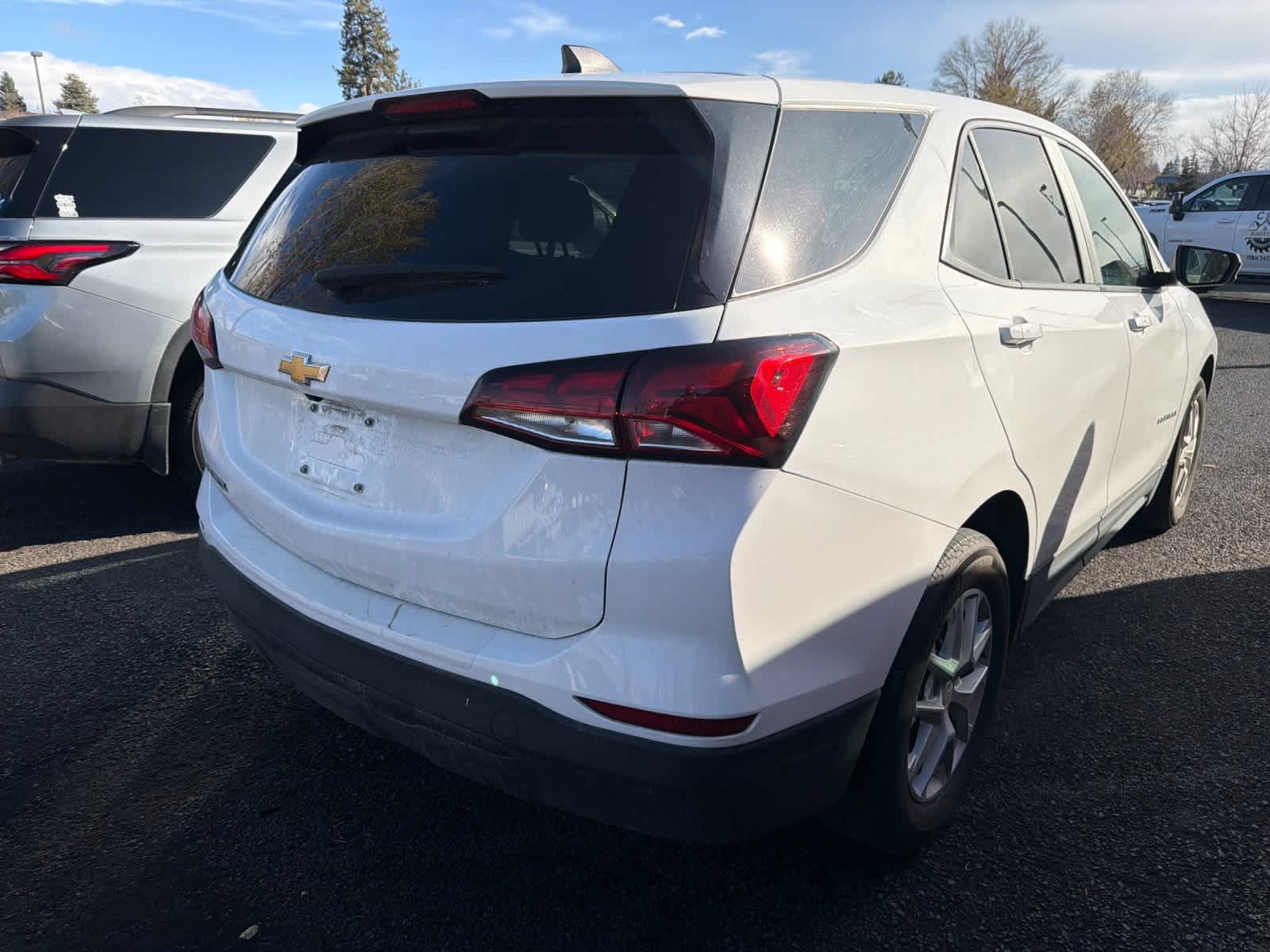 Thumbnail: 2022 Chevrolet Equinox - 2