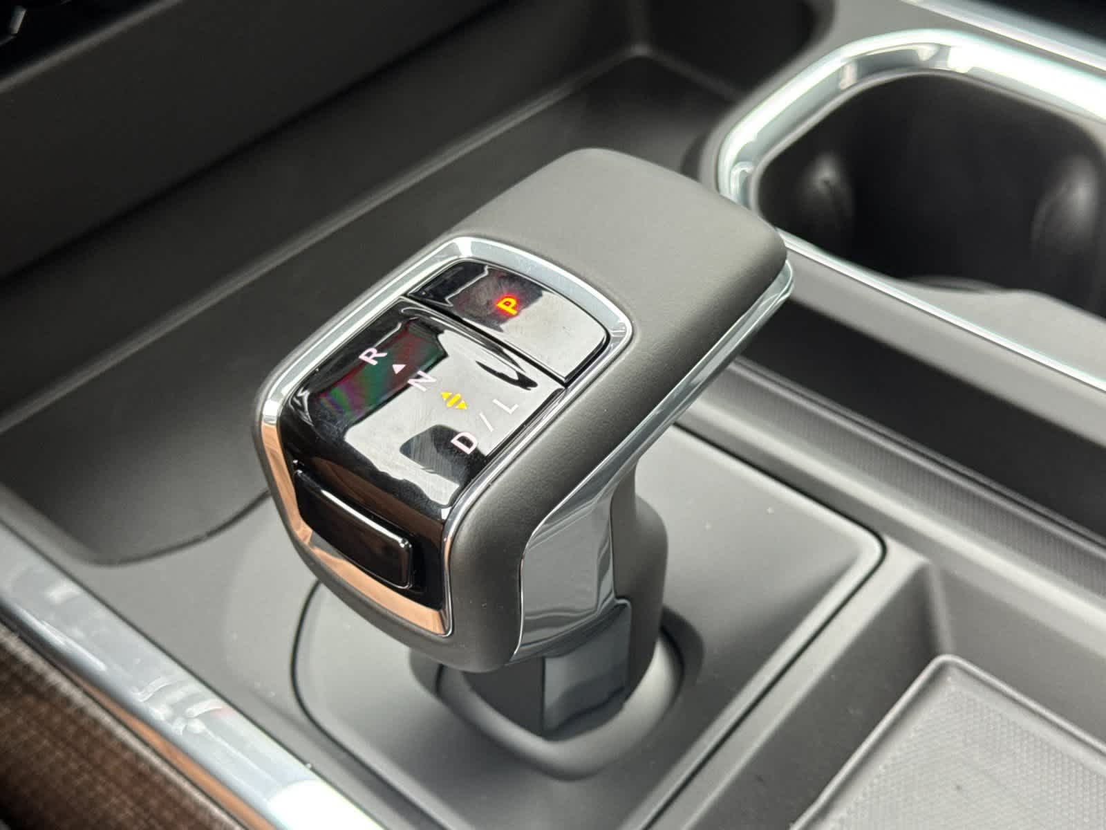 Thumbnail: 2026 Chevrolet Silverado 1500 - 21