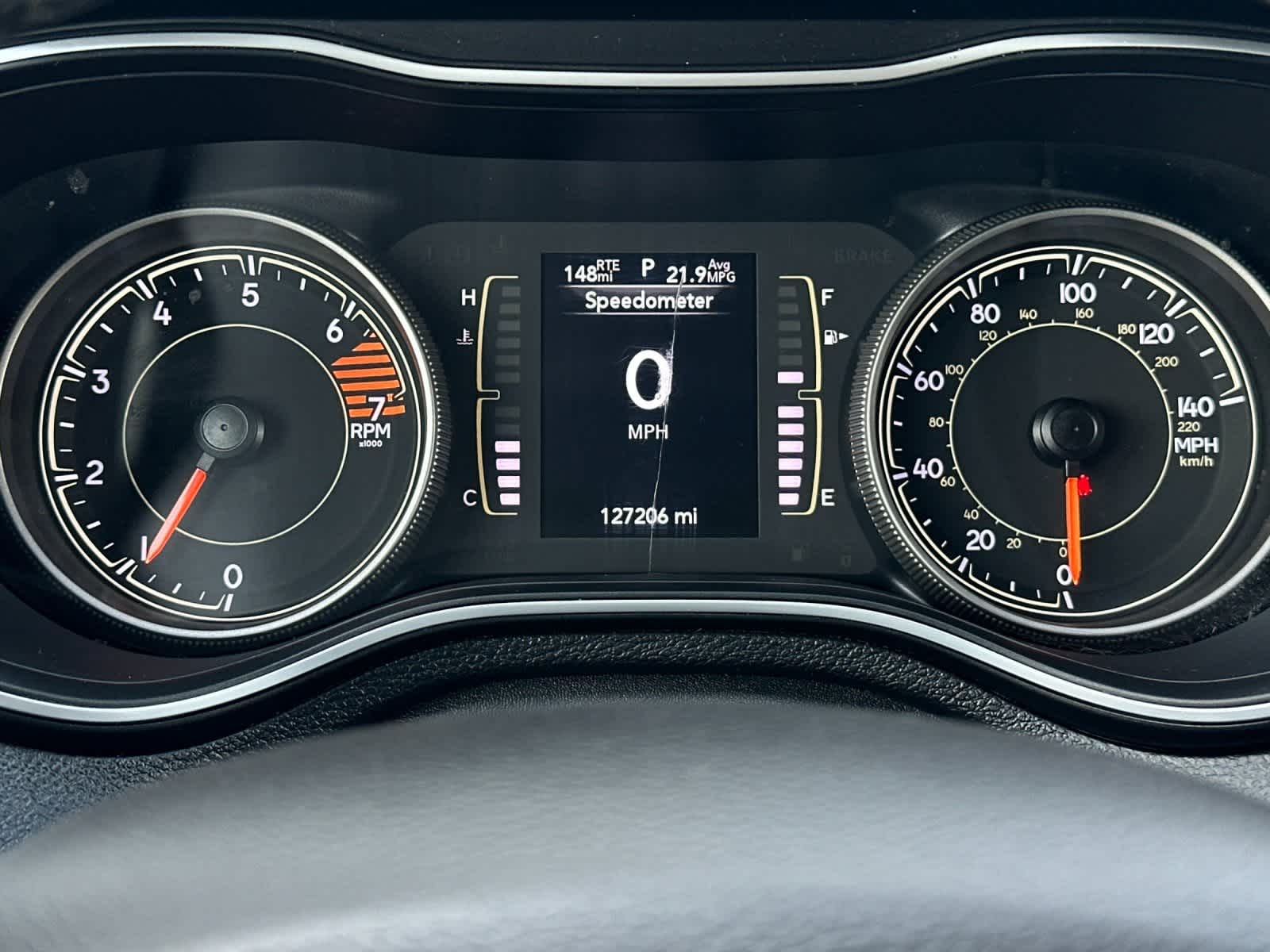 Thumbnail: 2020 Jeep Cherokee - 25