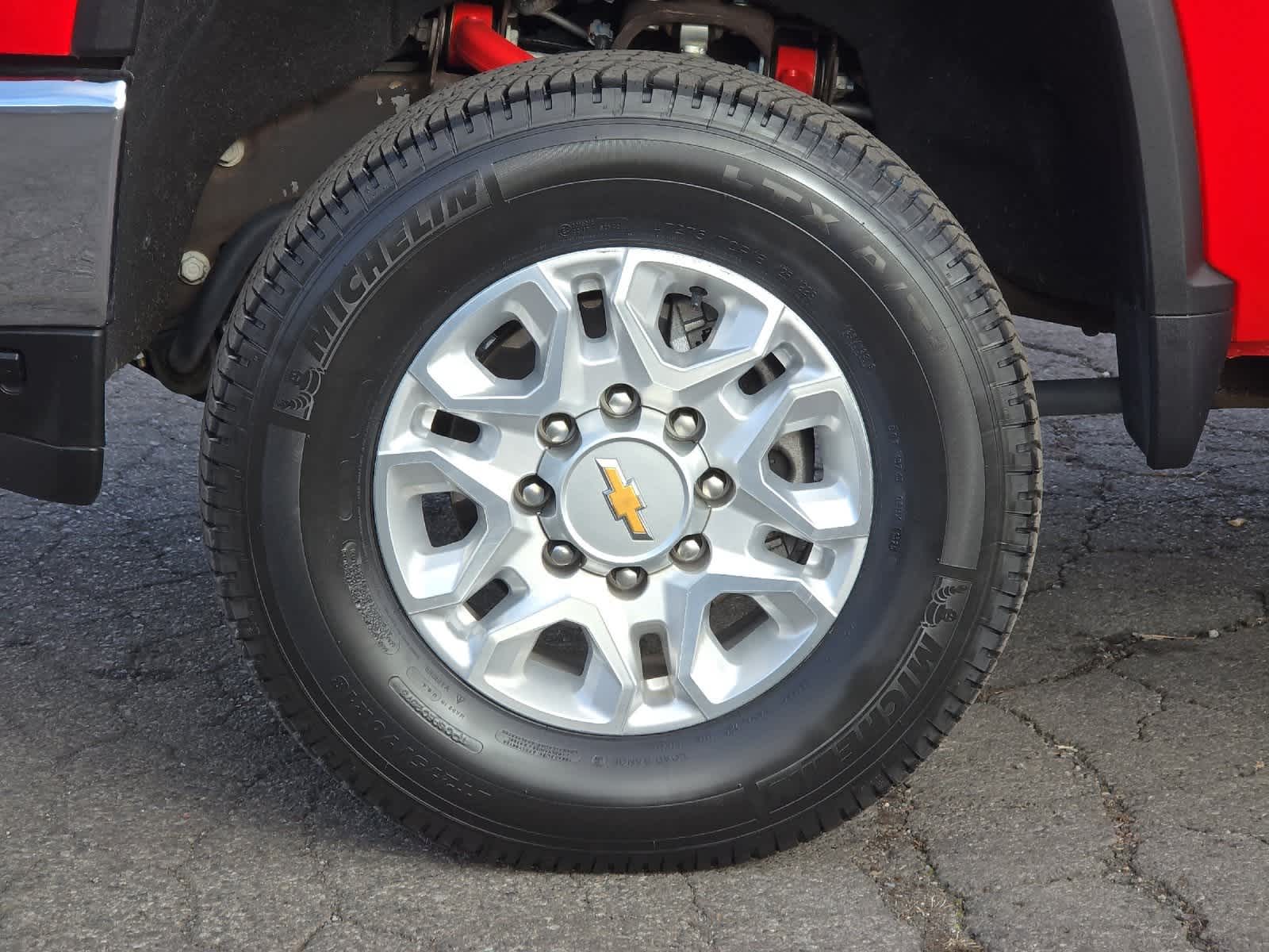 Thumbnail: 2022 Chevrolet Silverado 3500 - 25