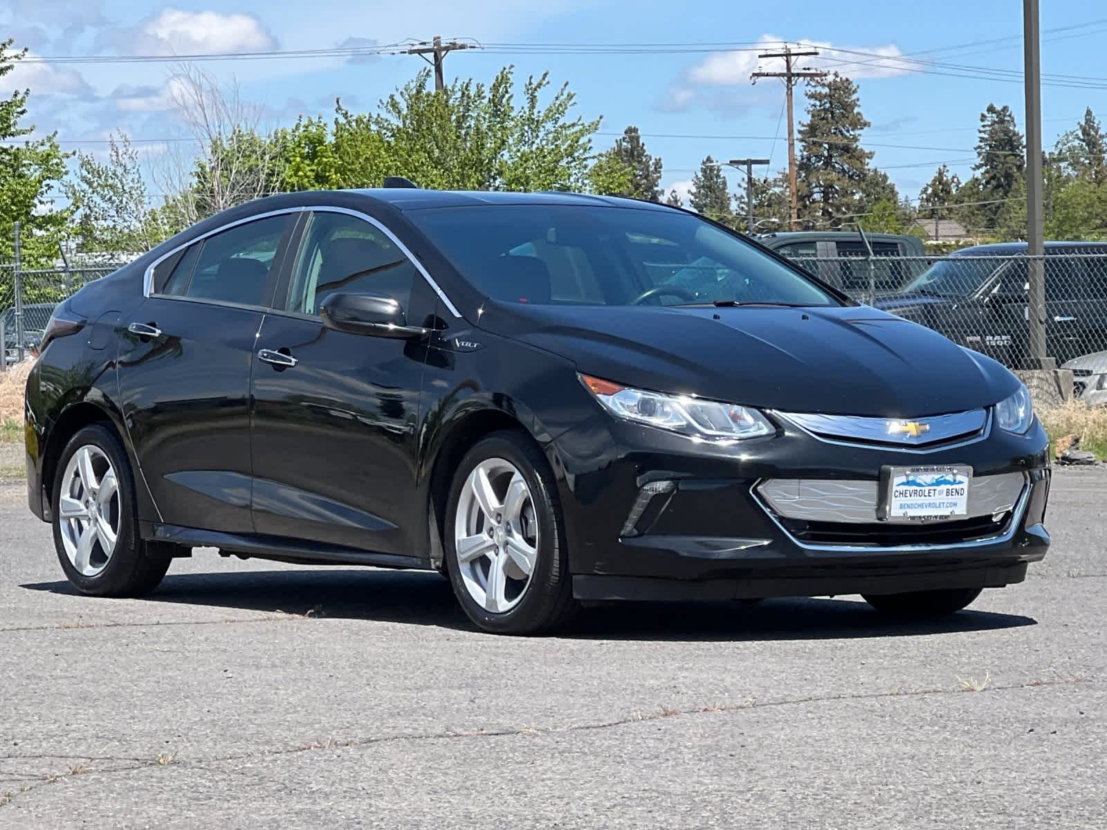 Thumbnail: 2018 Chevrolet Volt - 9