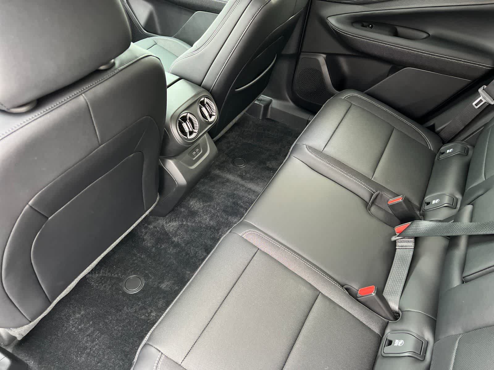 Thumbnail: 2026 Chevrolet Blazer EV - 4