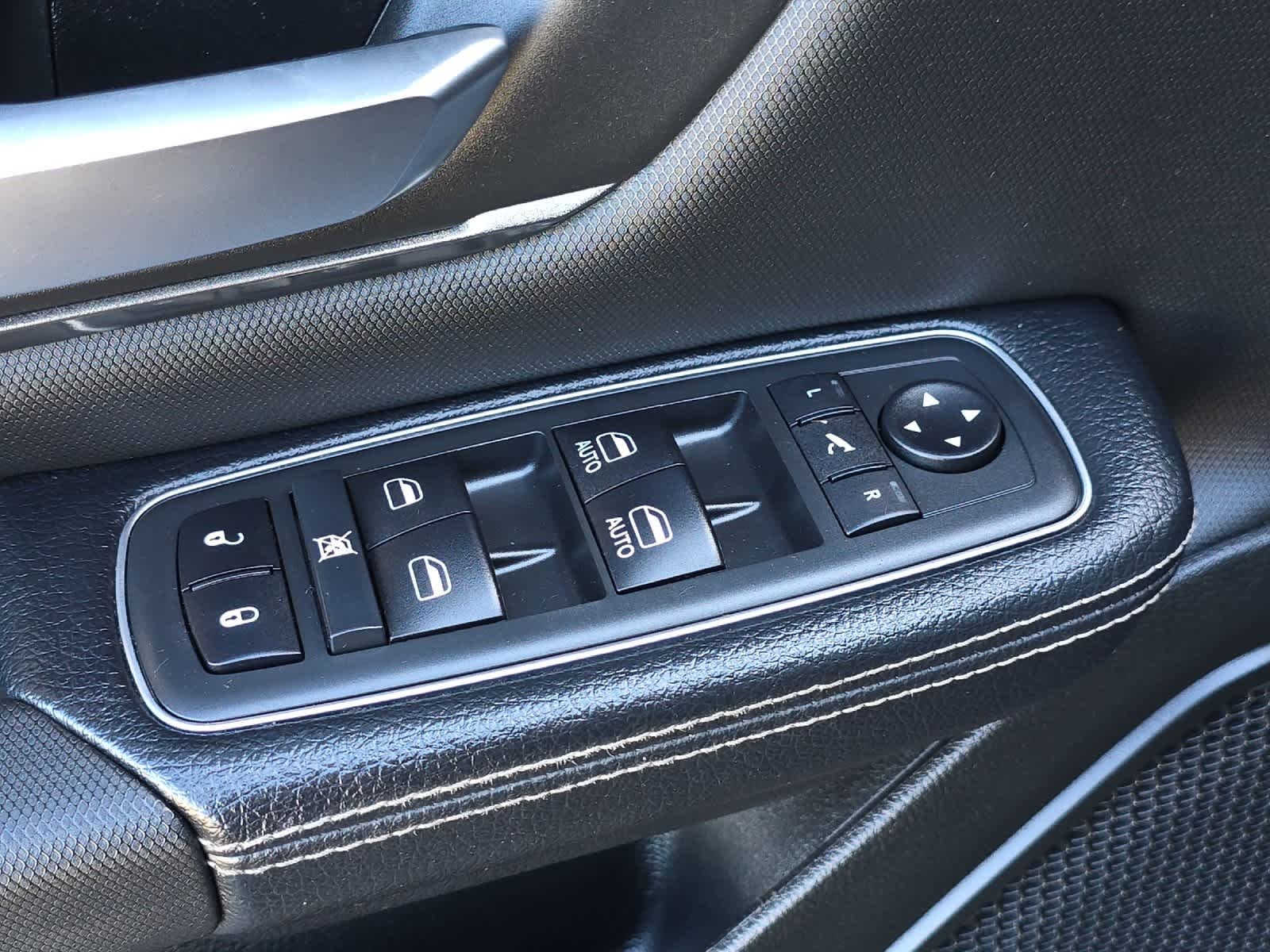 Thumbnail: 2020 RAM 1500 - 13