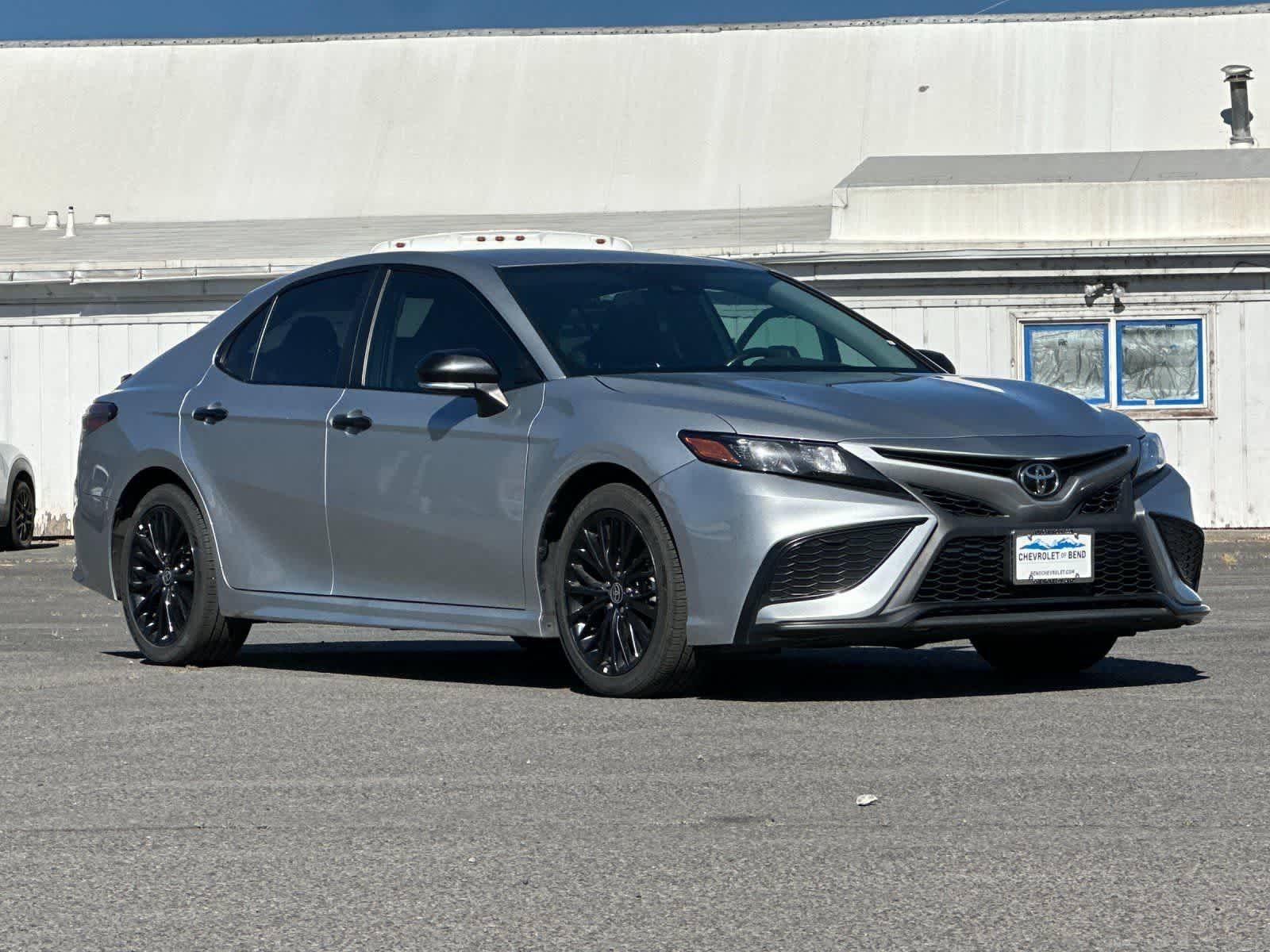 Thumbnail: 2022 Toyota Camry - 9