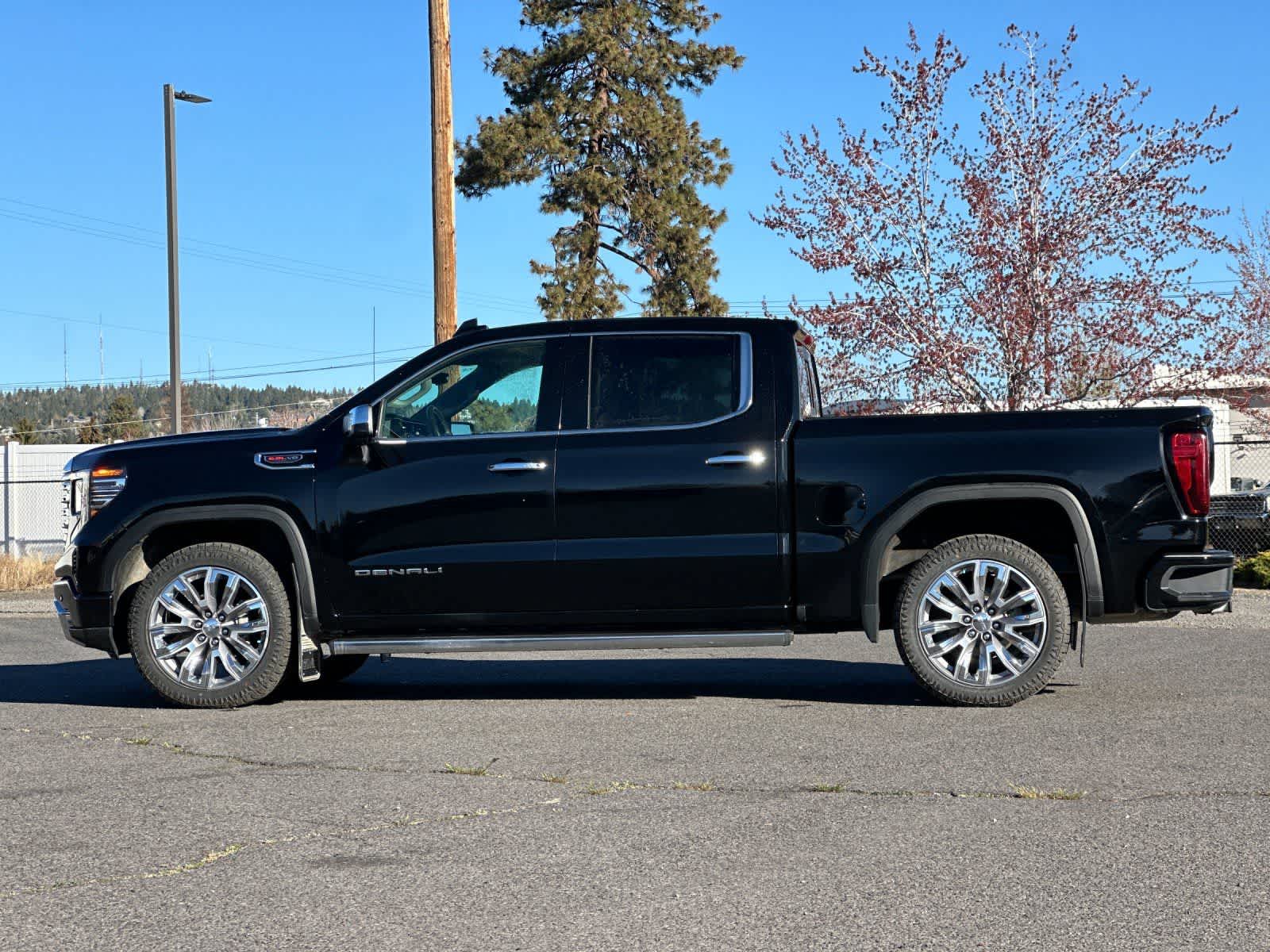 Thumbnail: 2023 GMC Sierra 1500 - 5