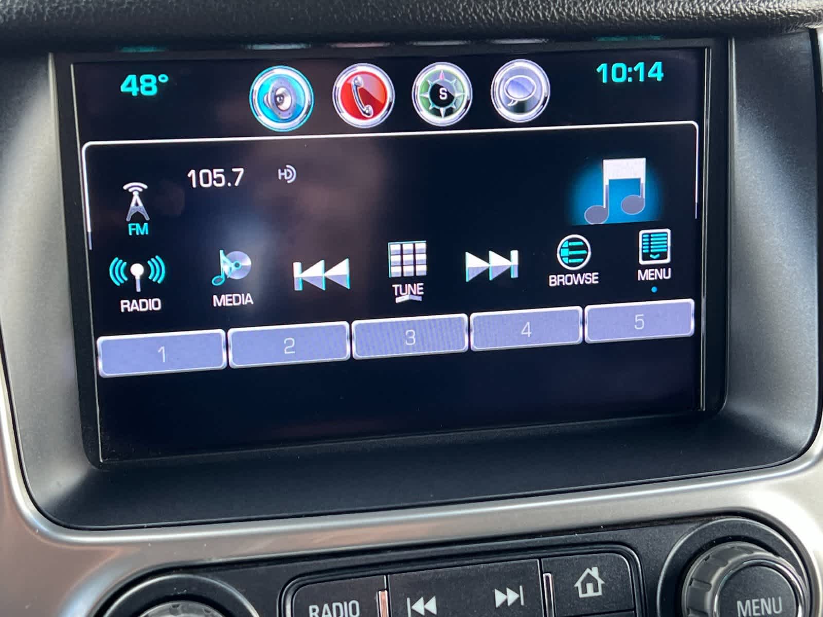 Thumbnail: 2017 Chevrolet Suburban - 19