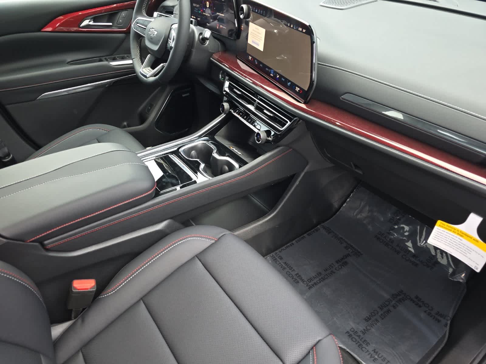 Thumbnail: 2026 Chevrolet Traverse - 17