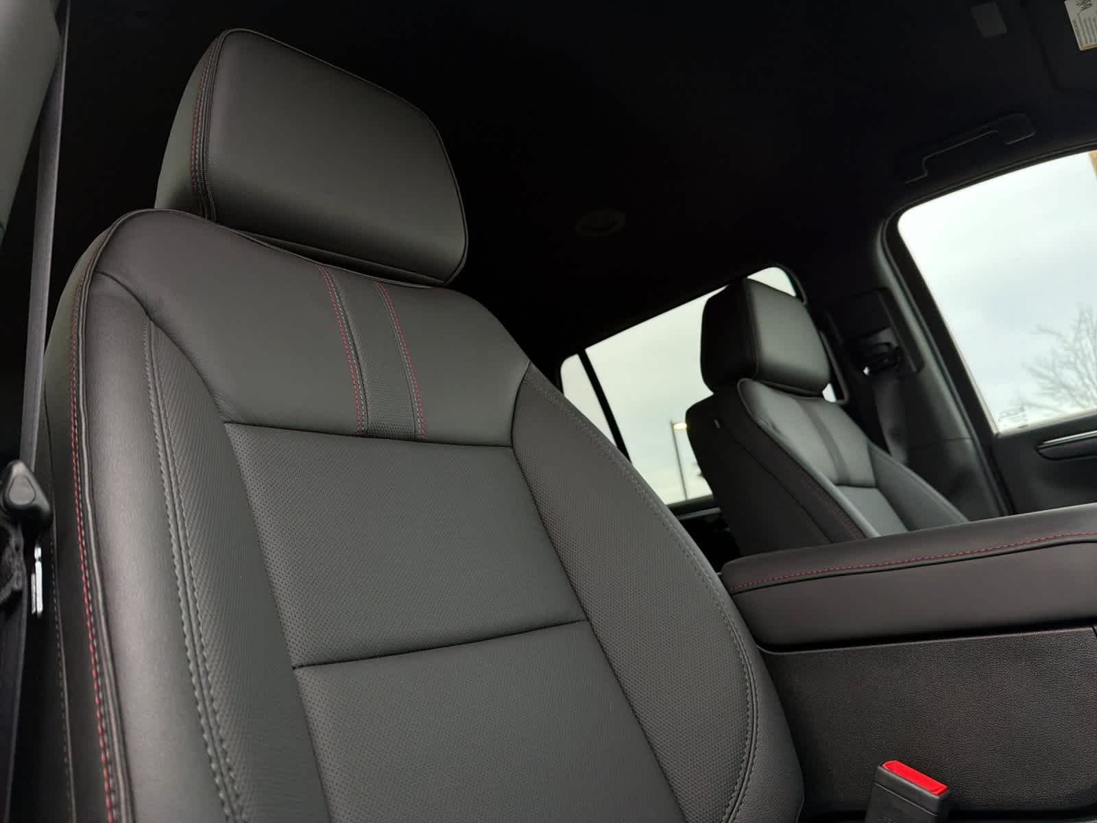 Thumbnail: 2026 Chevrolet Tahoe - 18