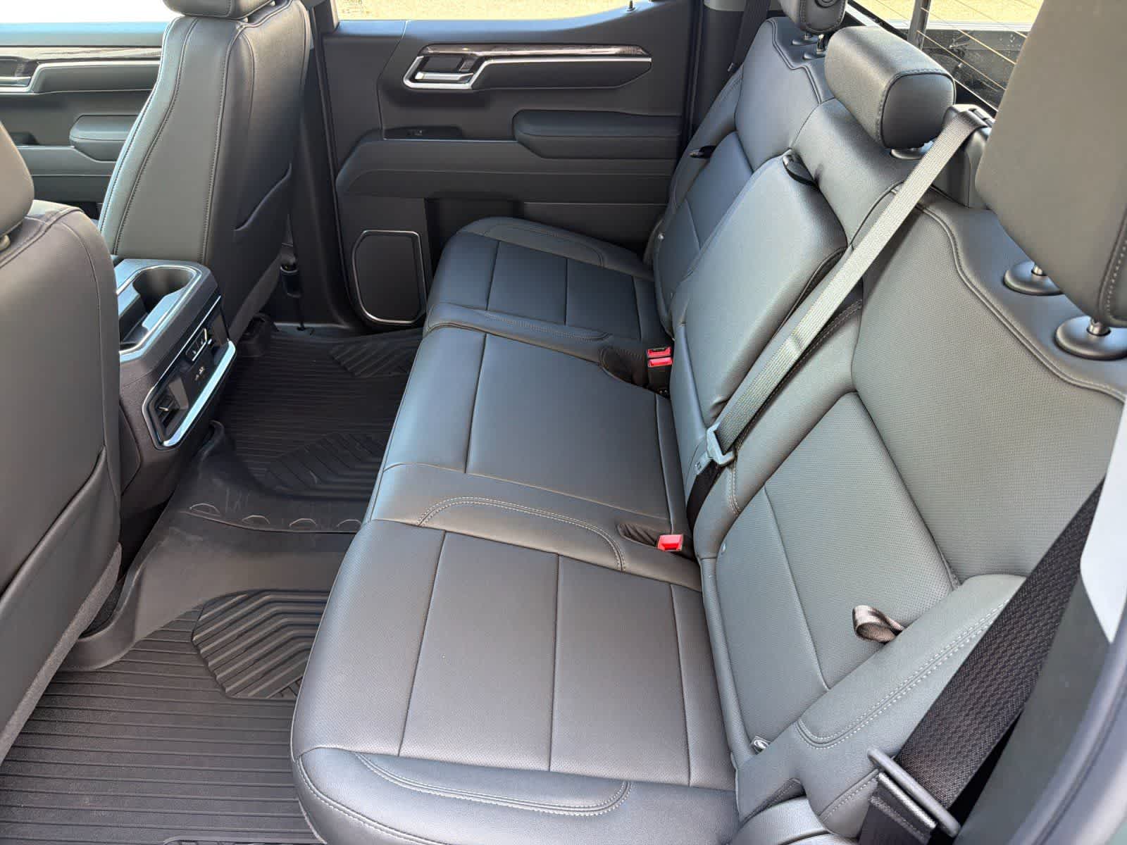 Thumbnail: 2026 Chevrolet Silverado 1500 - 4