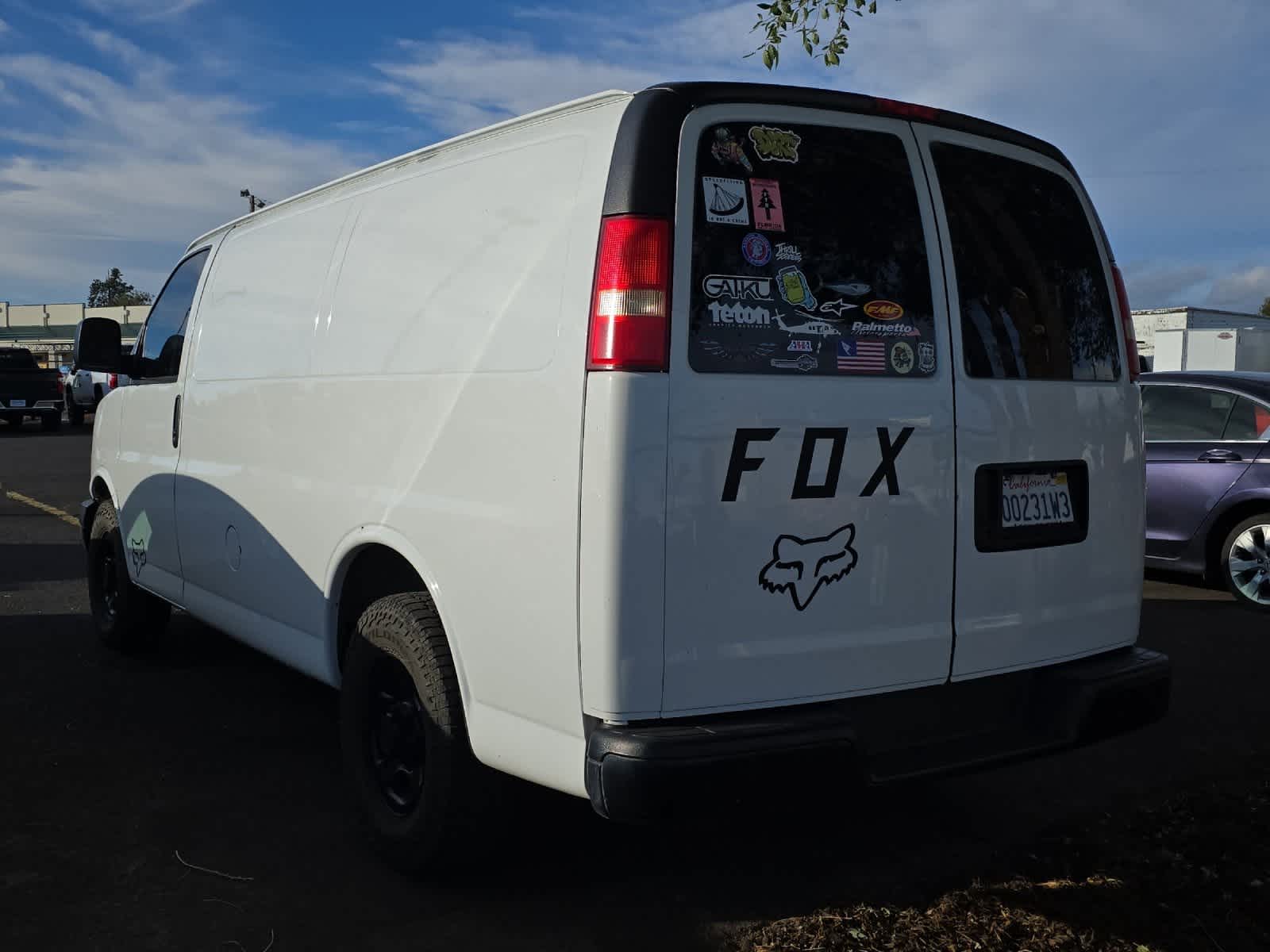 Thumbnail: 2007 Chevrolet Express - 3