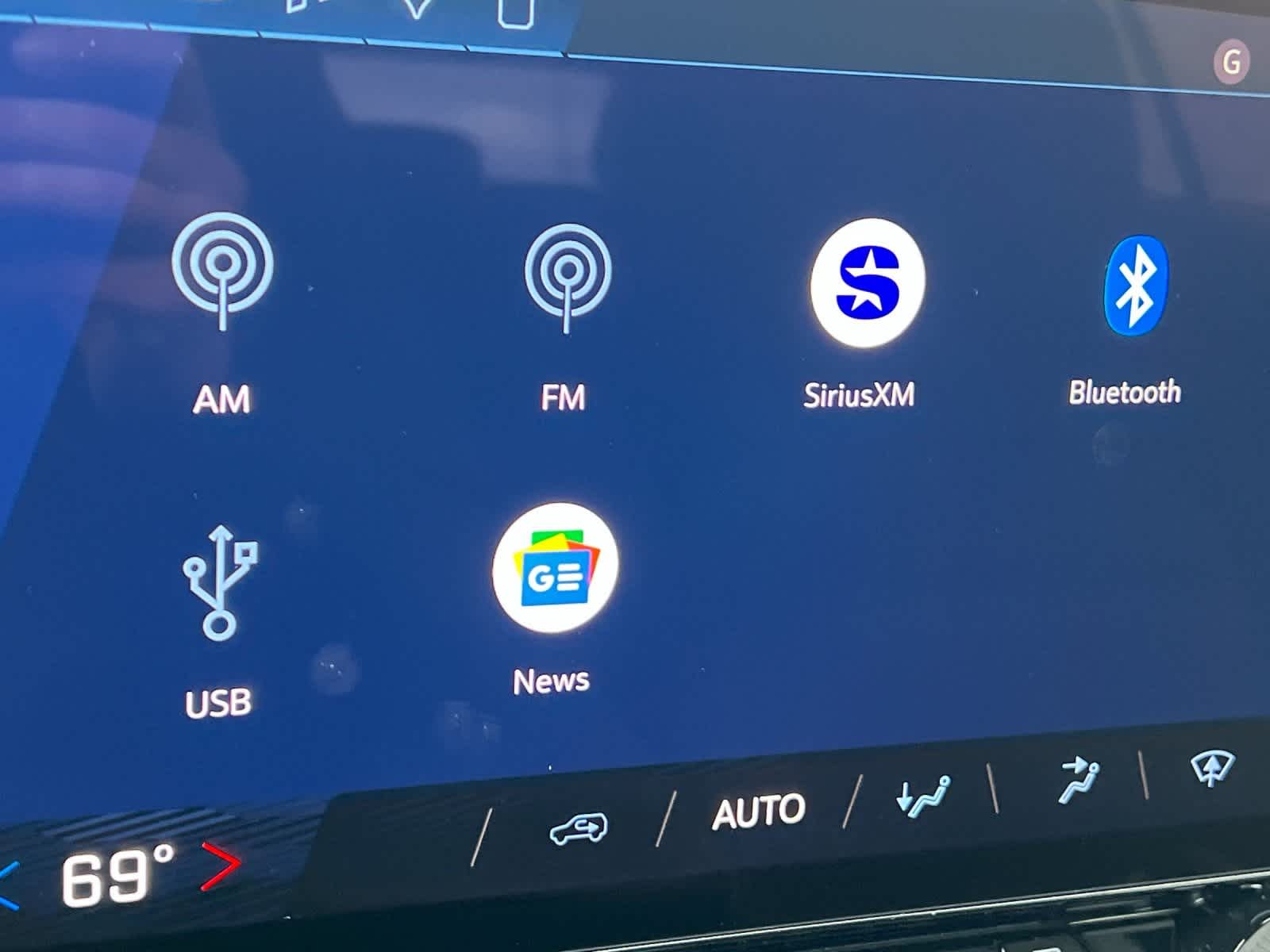 Thumbnail: 2026 Chevrolet Blazer EV - 17