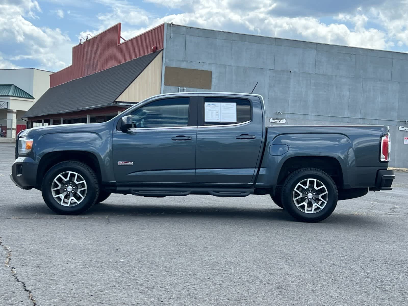 2015 GMC Canyon SLE 5