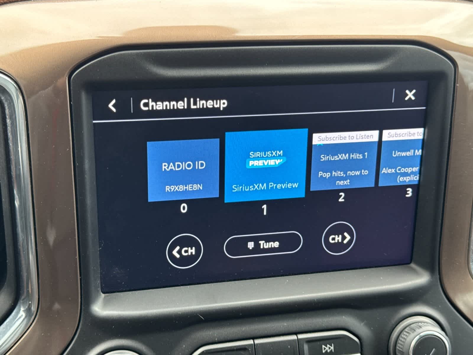 Thumbnail: 2022 Chevrolet Silverado 2500 - 17