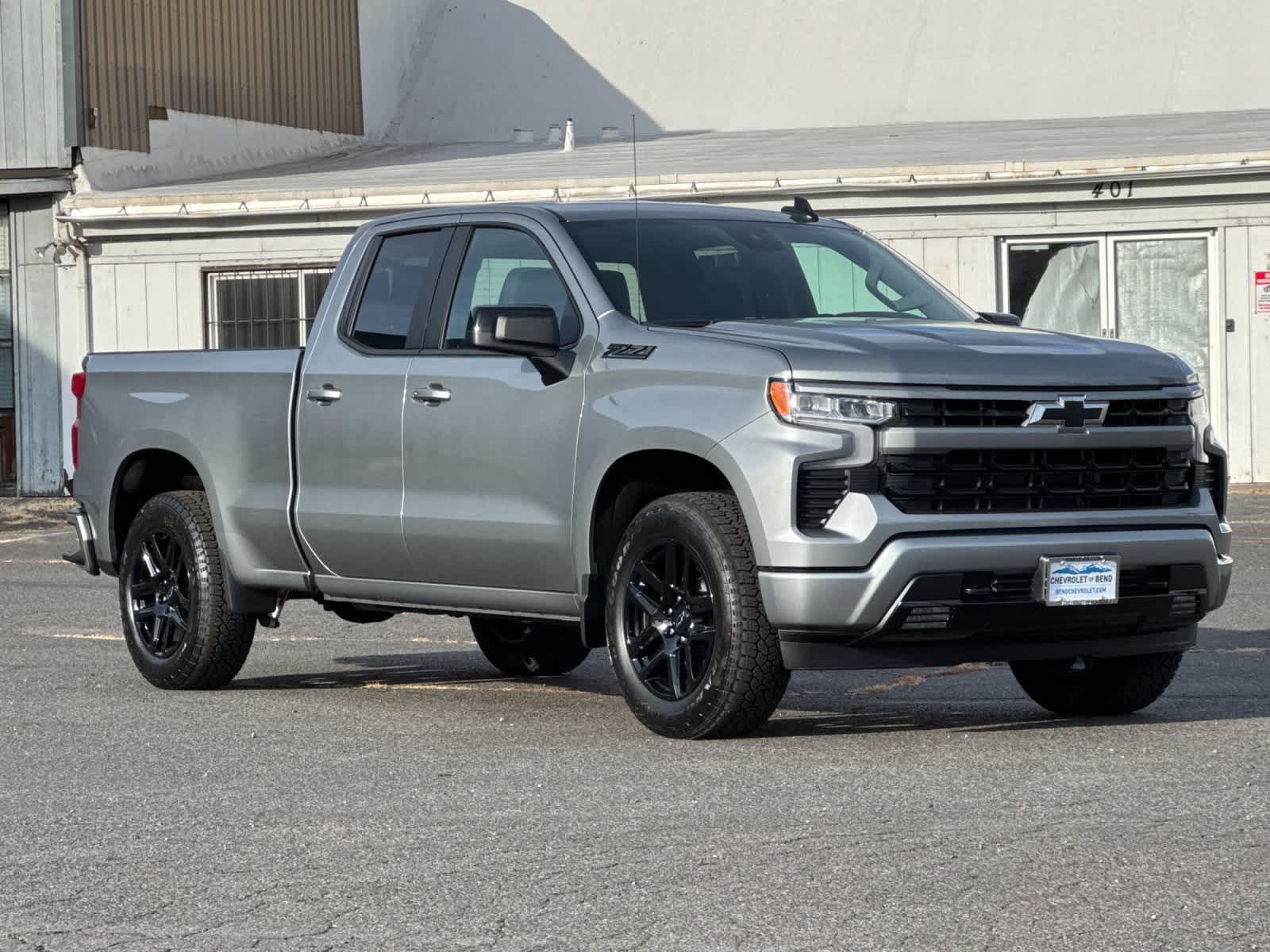 Thumbnail: 2026 Chevrolet Silverado 1500 - 9