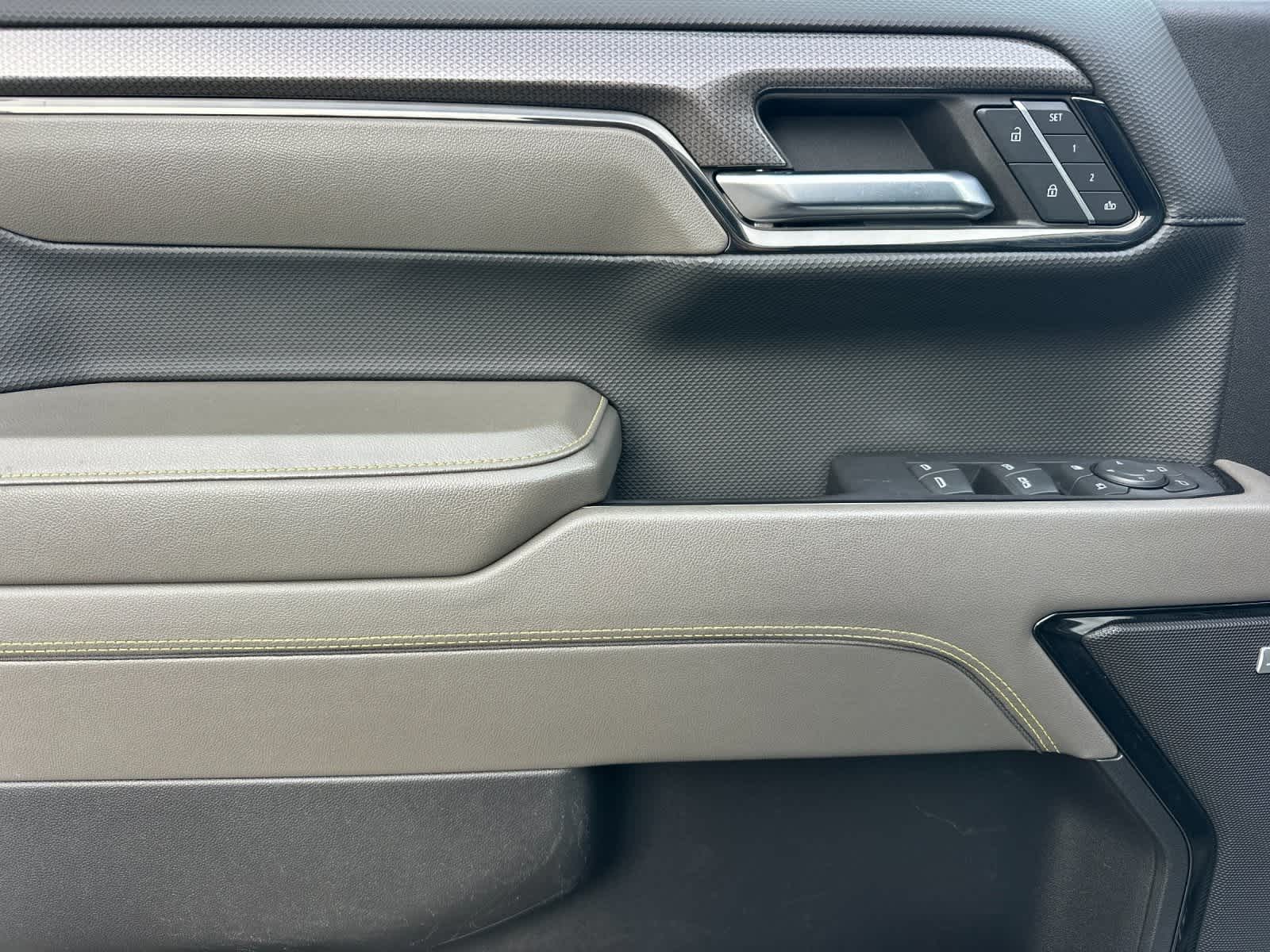 Thumbnail: 2024 Chevrolet Silverado 1500 - 11