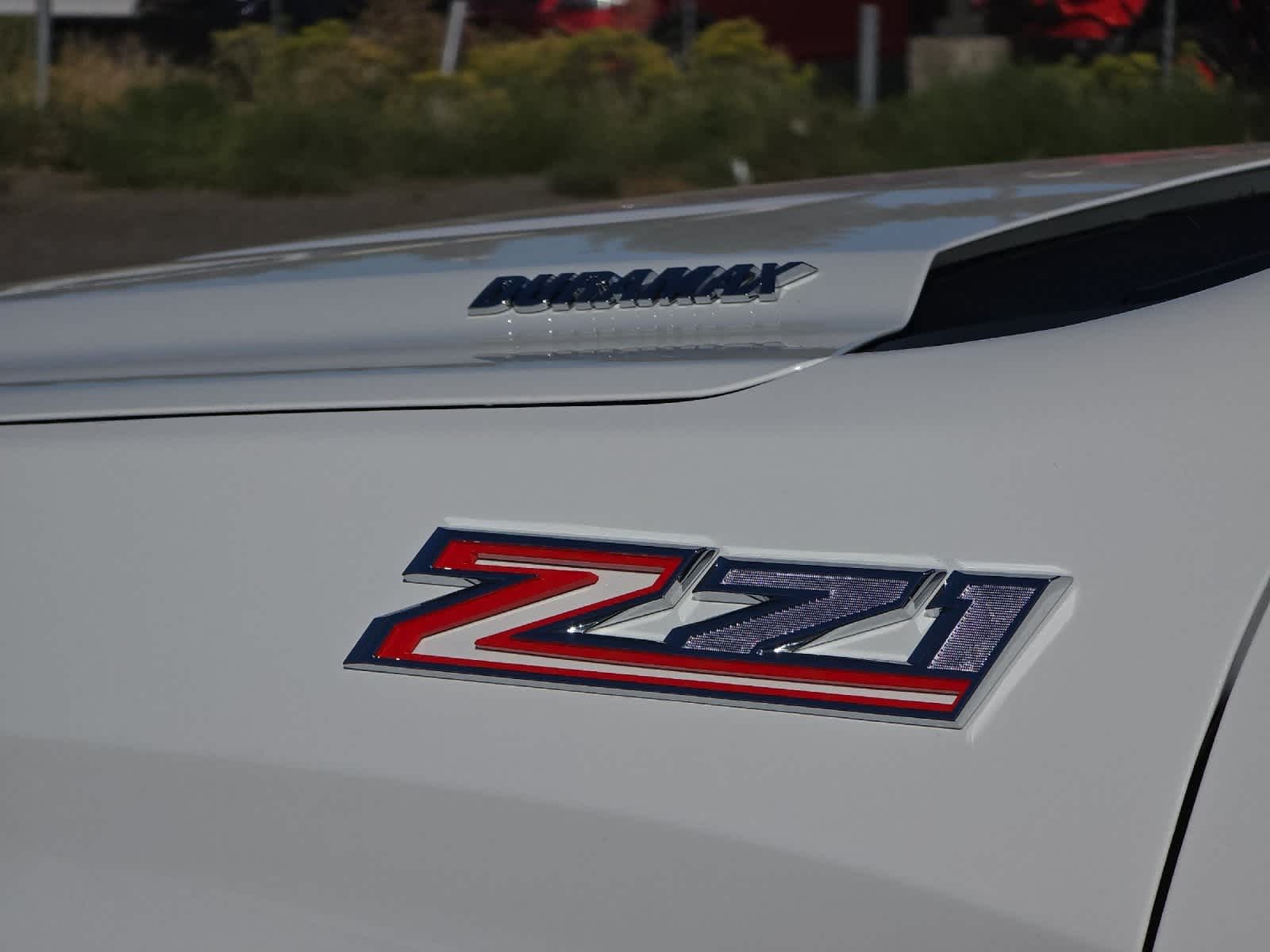 Thumbnail: 2026 Chevrolet Silverado 1500 - 26