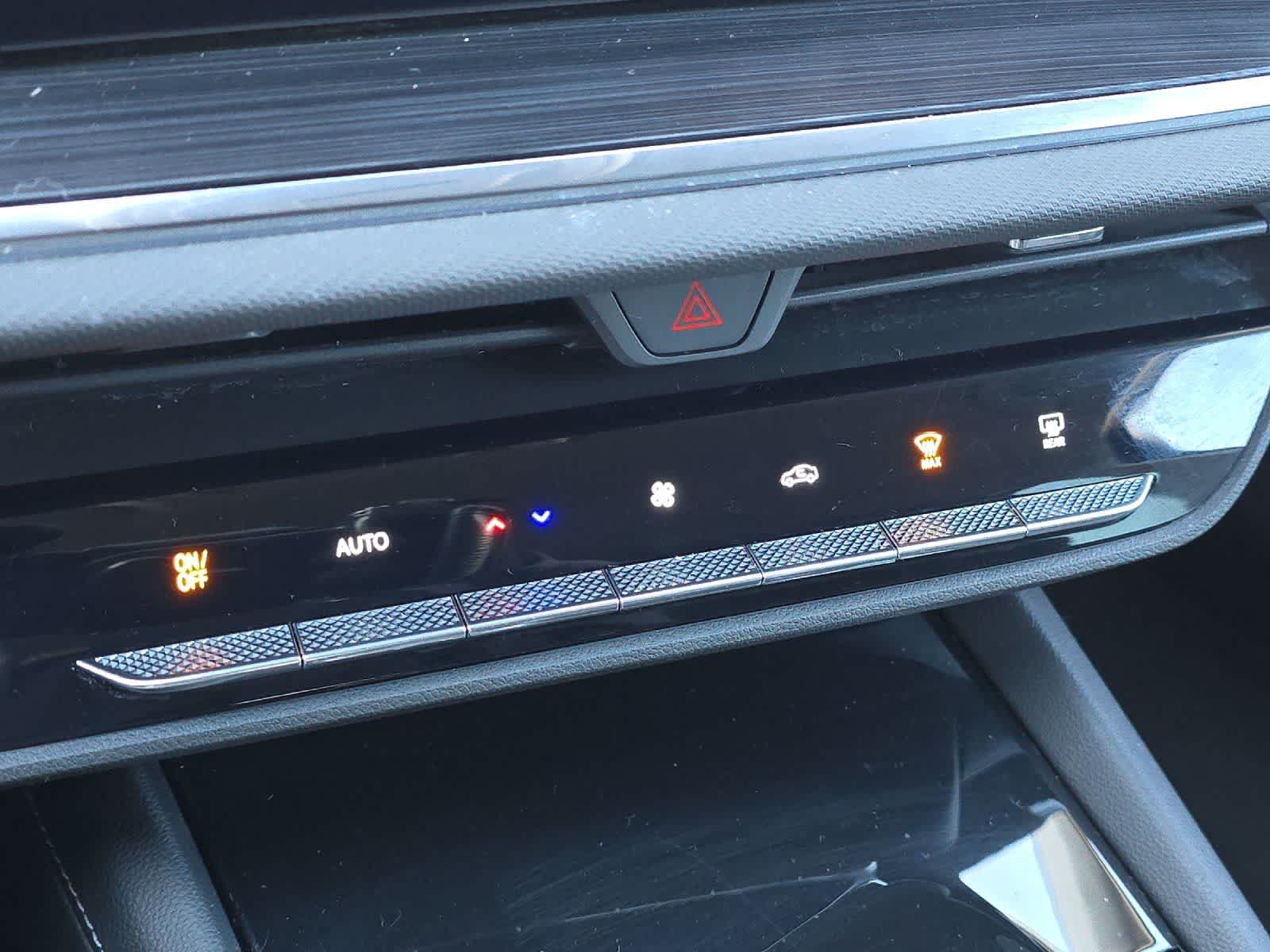 Thumbnail: 2024 Buick Envision - 19