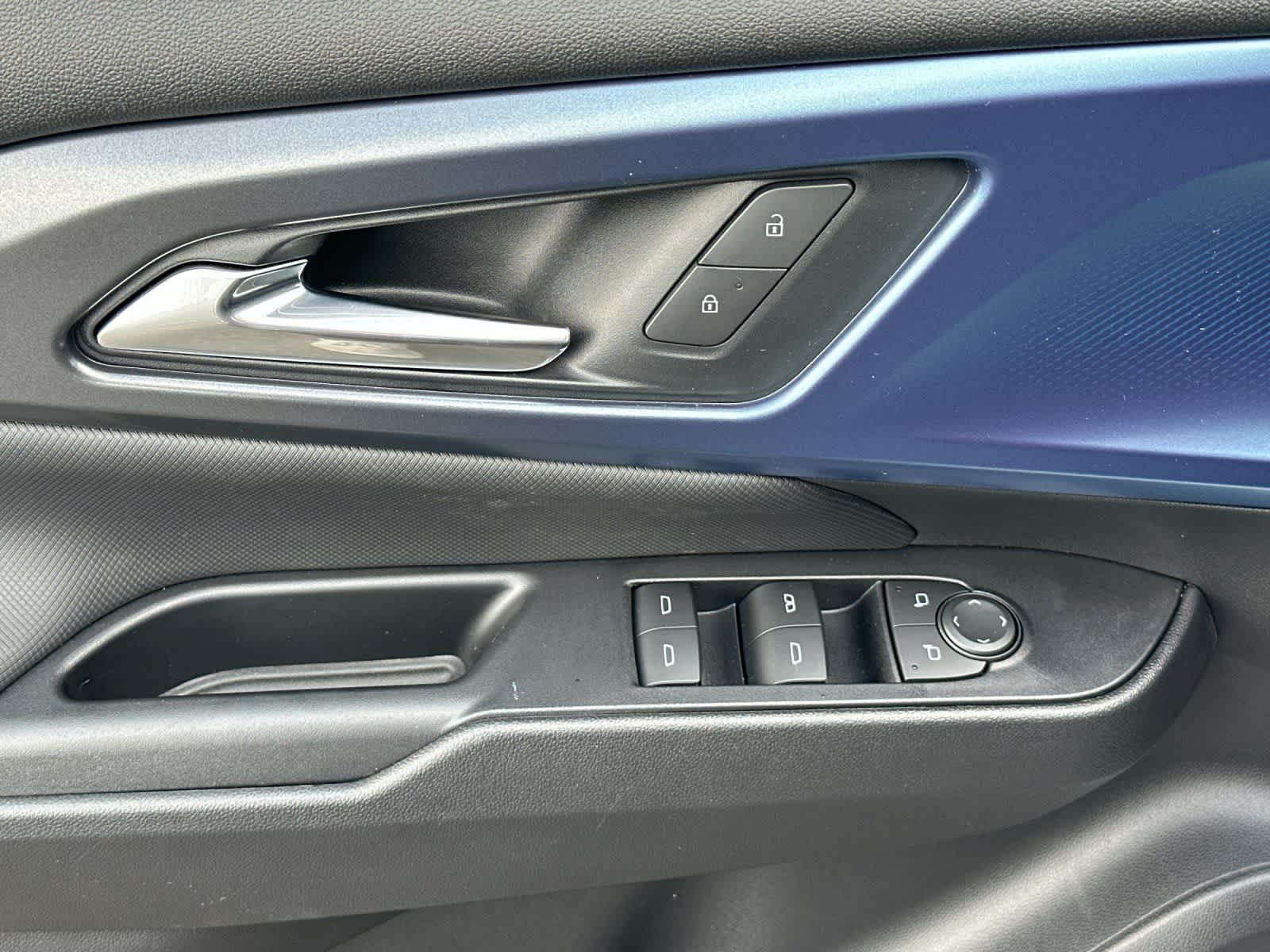 Thumbnail: 2026 Chevrolet Equinox - 13