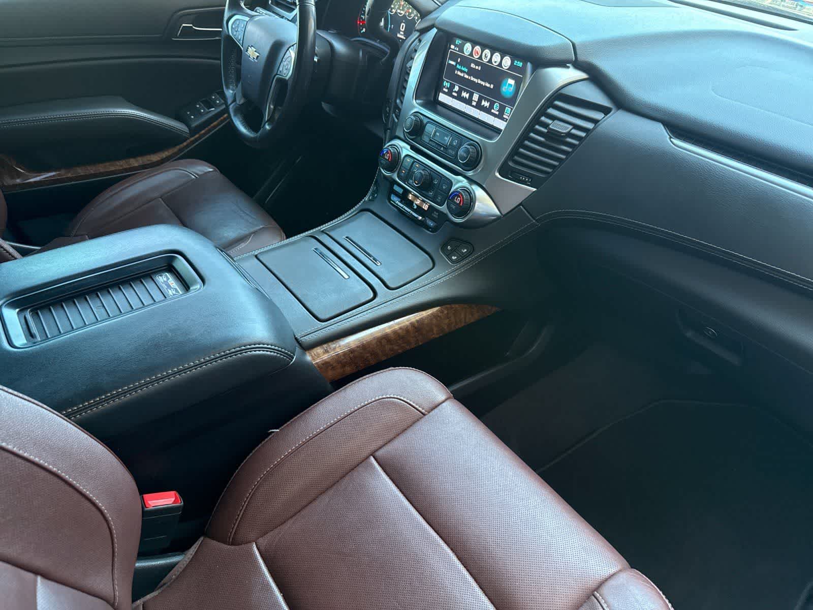 Thumbnail: 2020 Chevrolet Suburban - 18