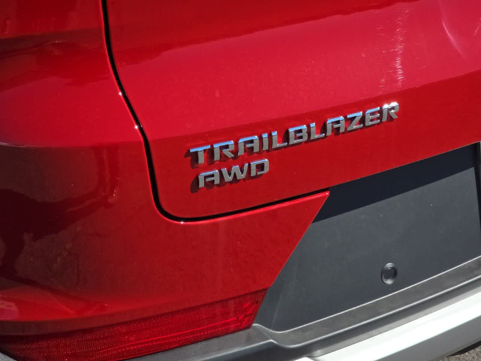 Thumbnail: 2026 Chevrolet TrailBlazer - 26