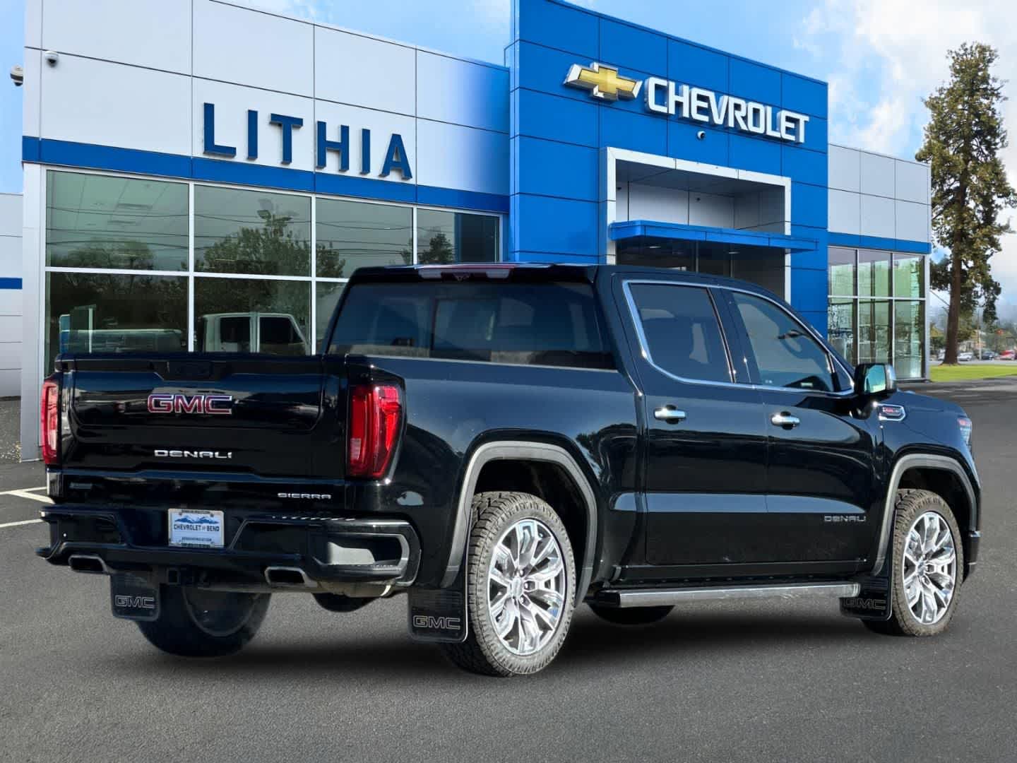 Thumbnail: 2023 GMC Sierra 1500 - 2