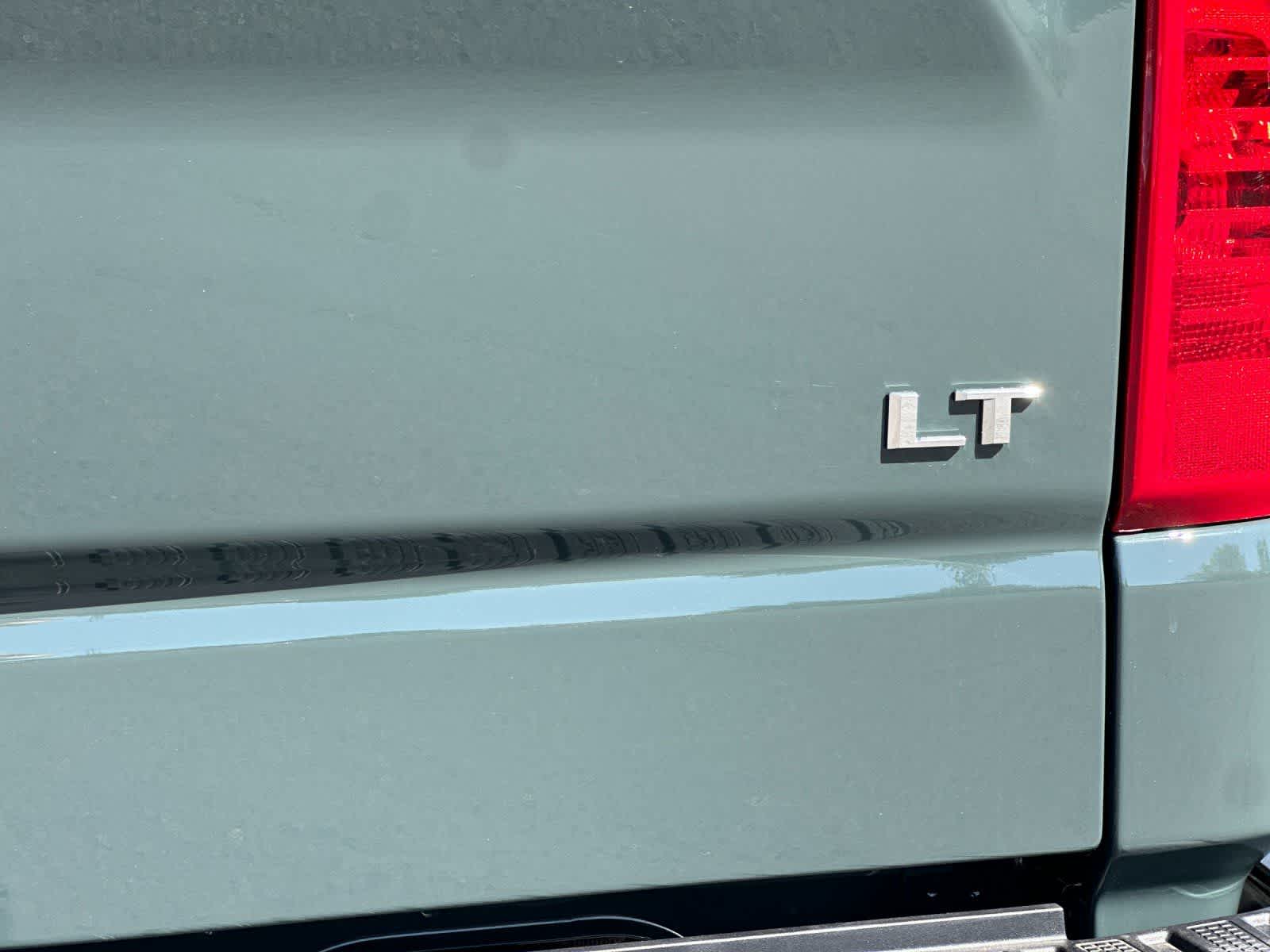 Thumbnail: 2026 Chevrolet Silverado 1500 - 27