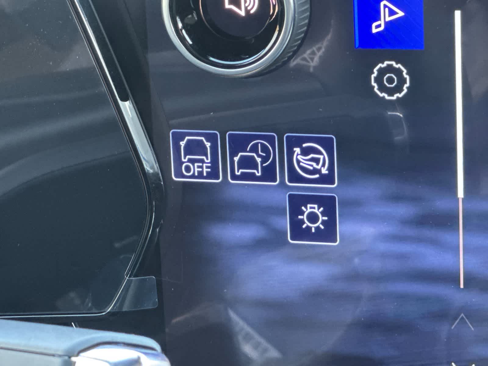 Thumbnail: 2026 Chevrolet Equinox - 23