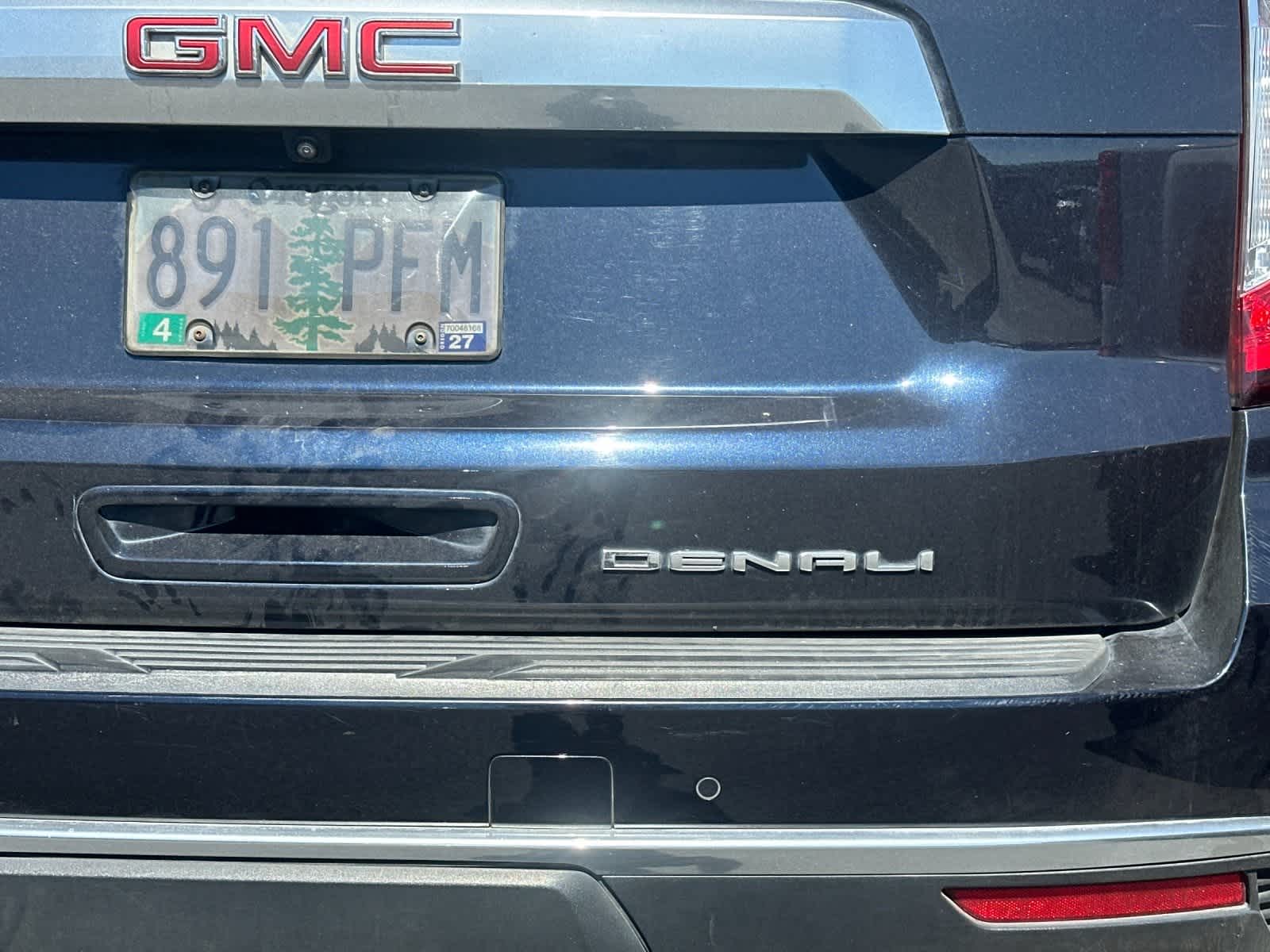 Thumbnail: 2023 GMC Yukon - 8