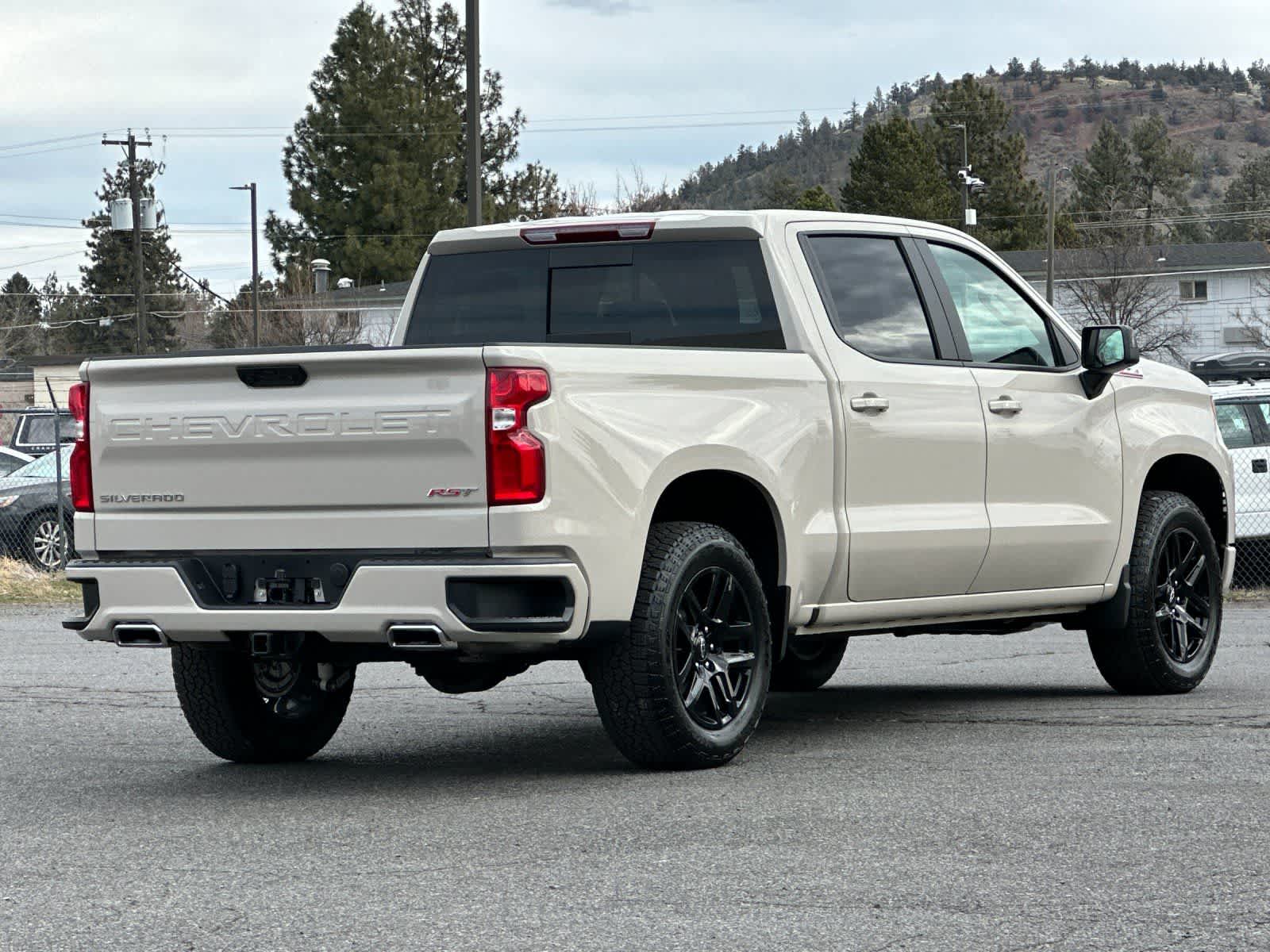 Thumbnail: 2026 Chevrolet Silverado 1500 - 2