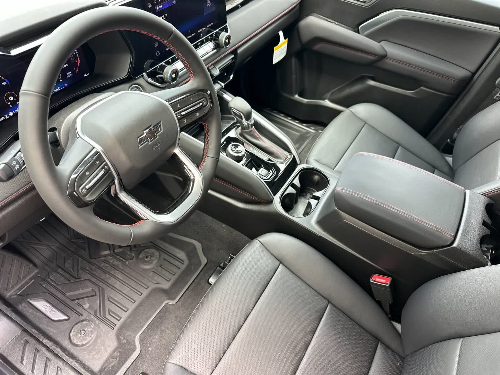 Thumbnail: 2026 Chevrolet Colorado - 11