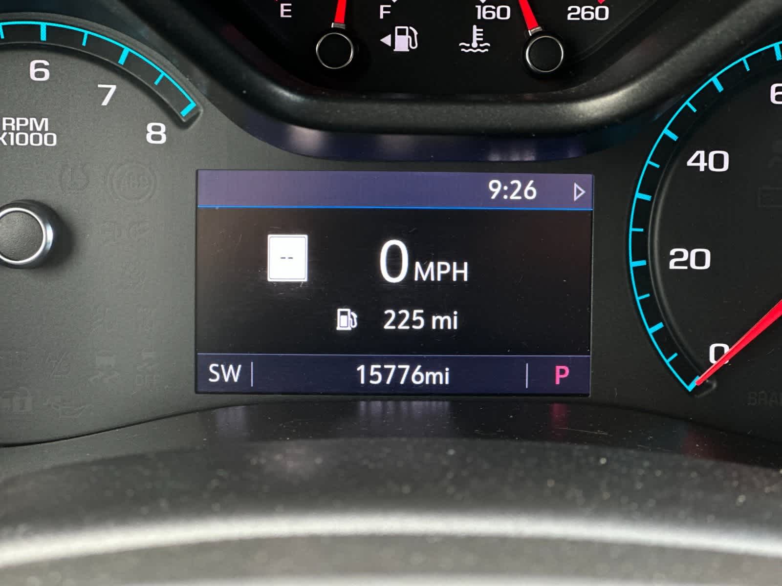 Thumbnail: 2022 Chevrolet Colorado - 24