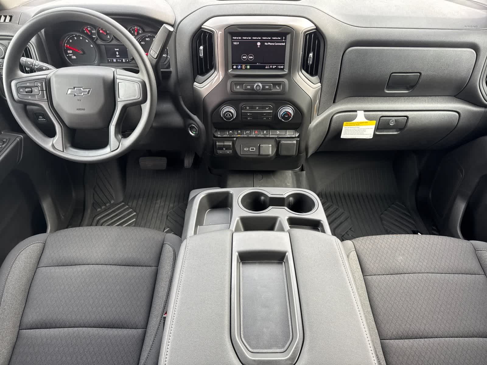 Thumbnail: 2026 Chevrolet Silverado 1500 - 3