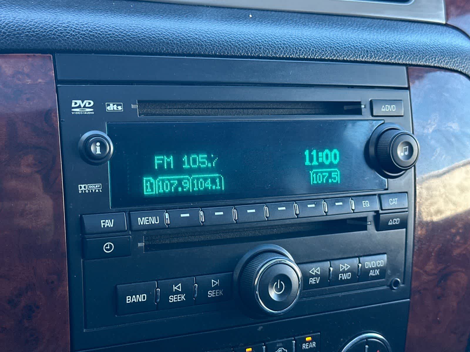 Thumbnail: 2013 Chevrolet Tahoe - 19