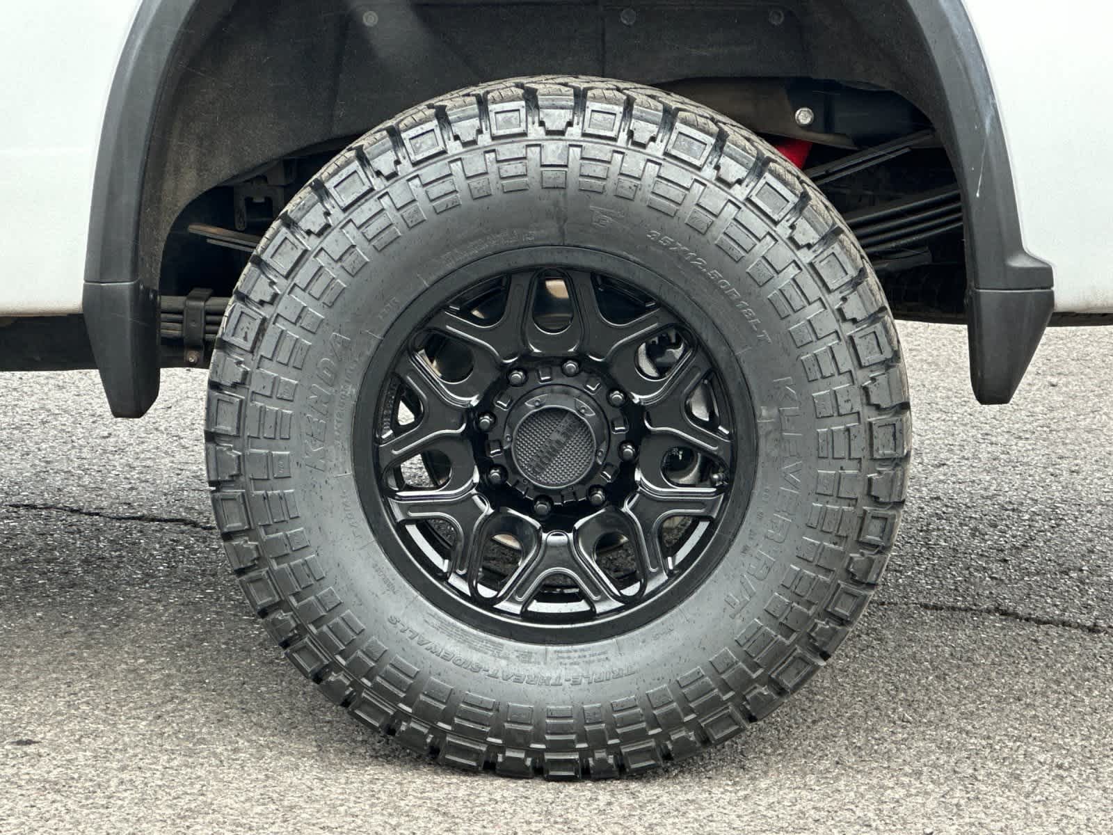 Thumbnail: 2022 Chevrolet Silverado 3500 - 25