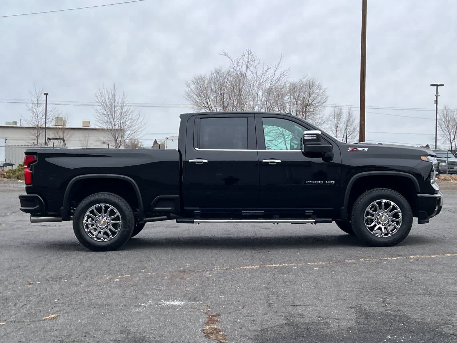 Thumbnail: 2026 Chevrolet Silverado 2500 - 8