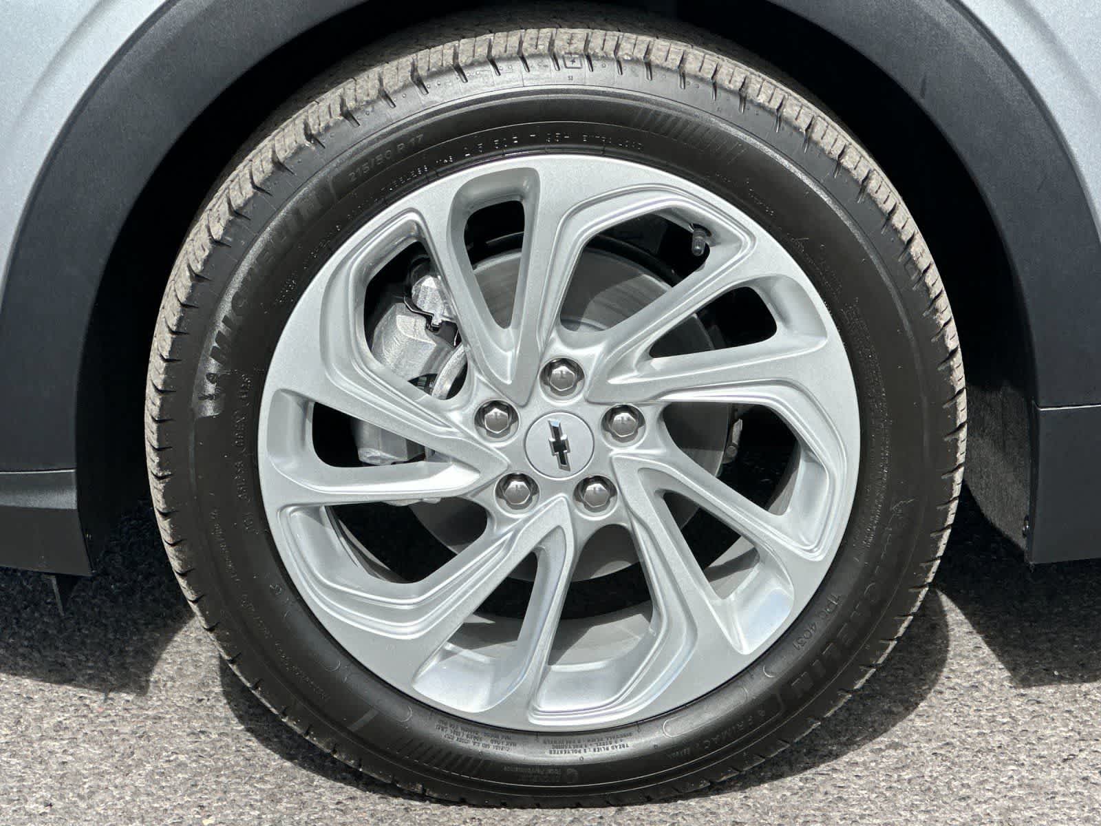 Thumbnail: 2027 Chevrolet Bolt EV - 26