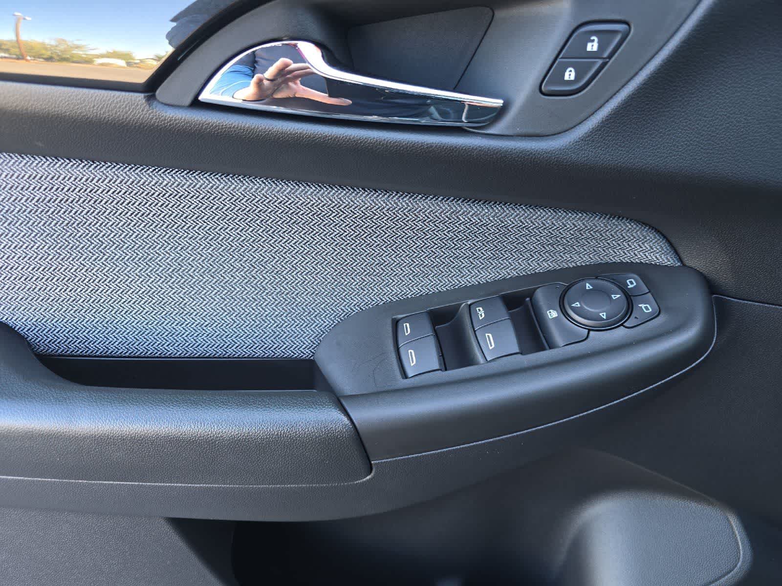 Thumbnail: 2026 Chevrolet TrailBlazer - 12