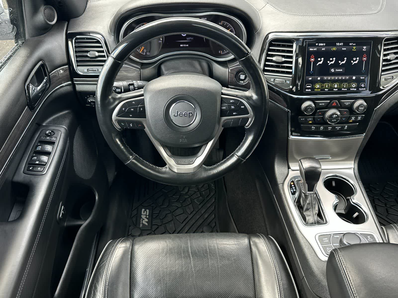 Thumbnail: 2021 Jeep Grand Cherokee - 14