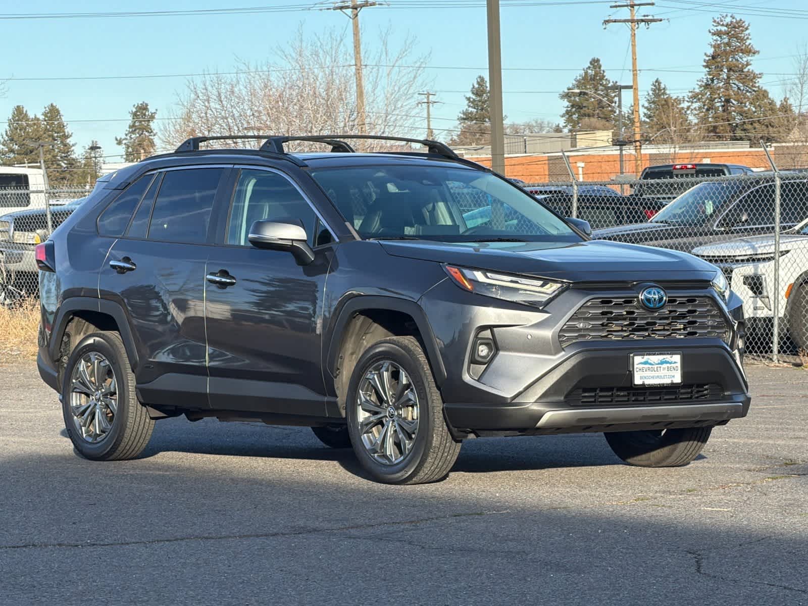Thumbnail: 2022 Toyota RAV4 - 9