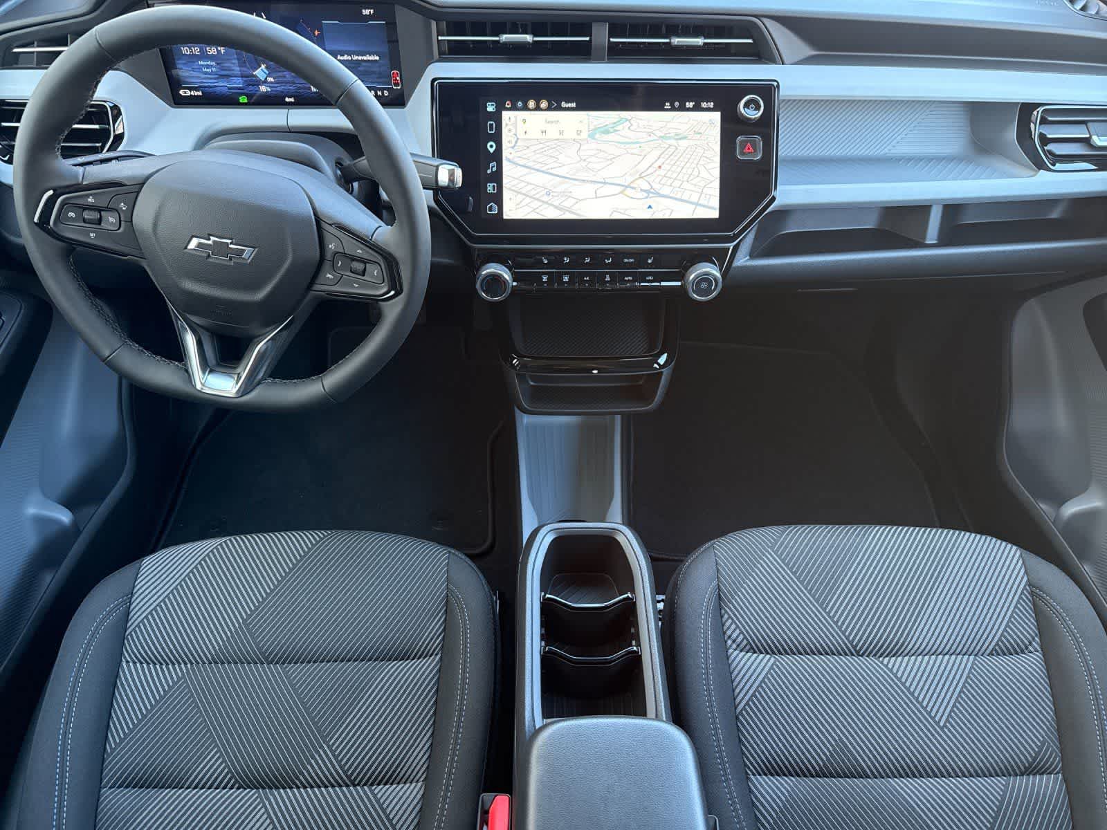 Thumbnail: 2027 Chevrolet Bolt EV - 3