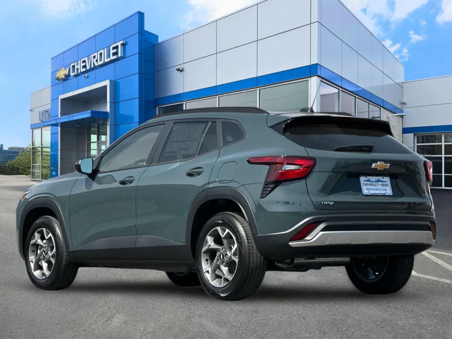 Thumbnail: 2026 Chevrolet Trax - 6