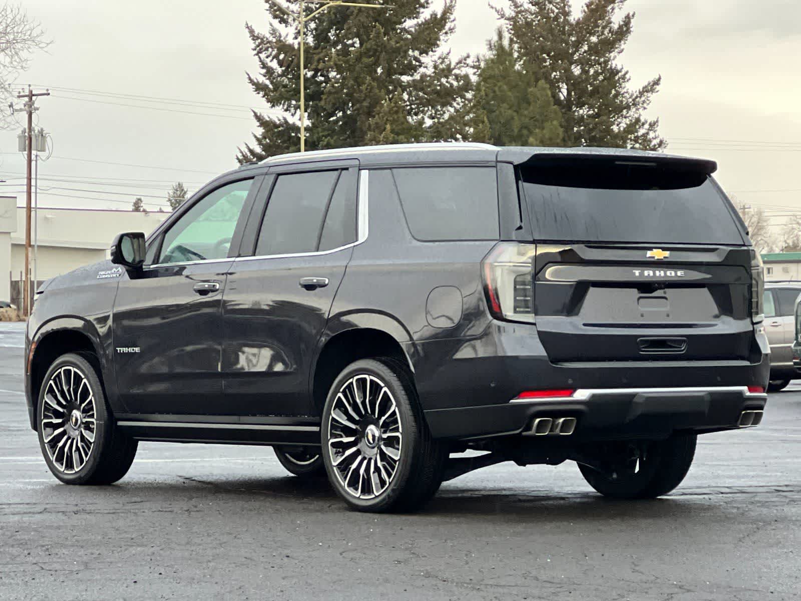 Thumbnail: 2026 Chevrolet Tahoe - 6