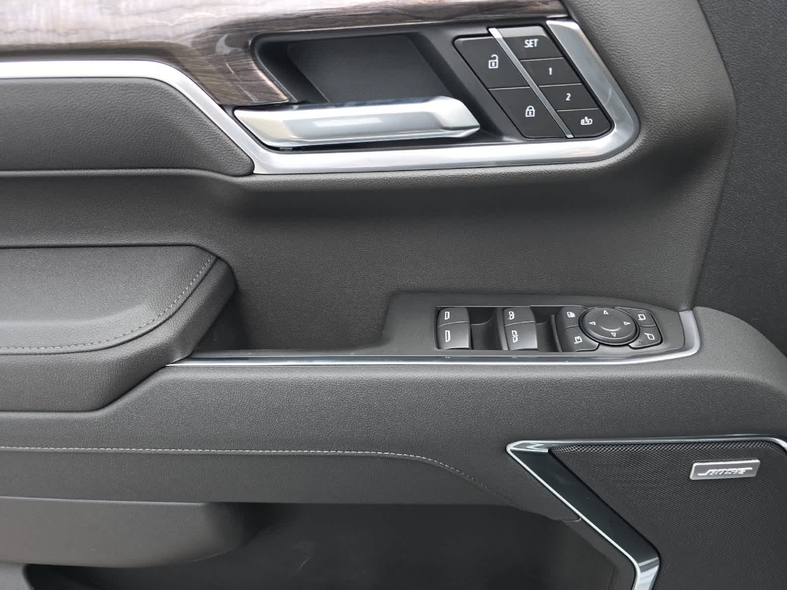 Thumbnail: 2026 Chevrolet Silverado 1500 - 12