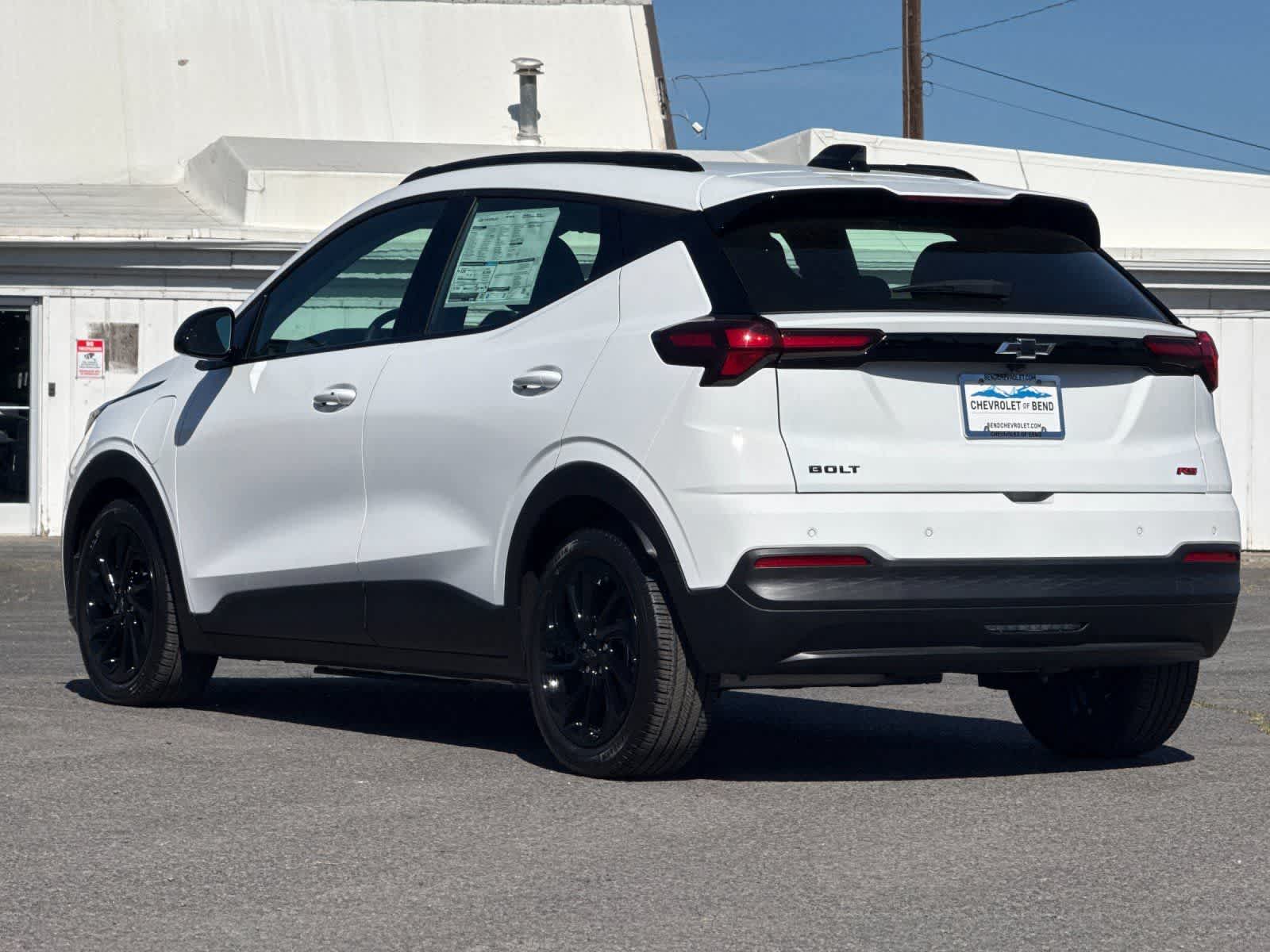 Thumbnail: 2027 Chevrolet Bolt EV - 6