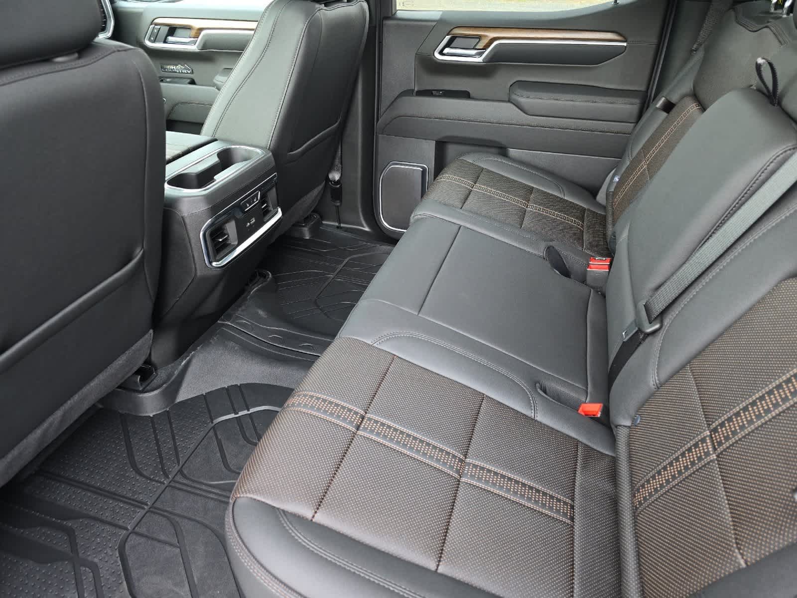 Thumbnail: 2026 Chevrolet Silverado 1500 - 4